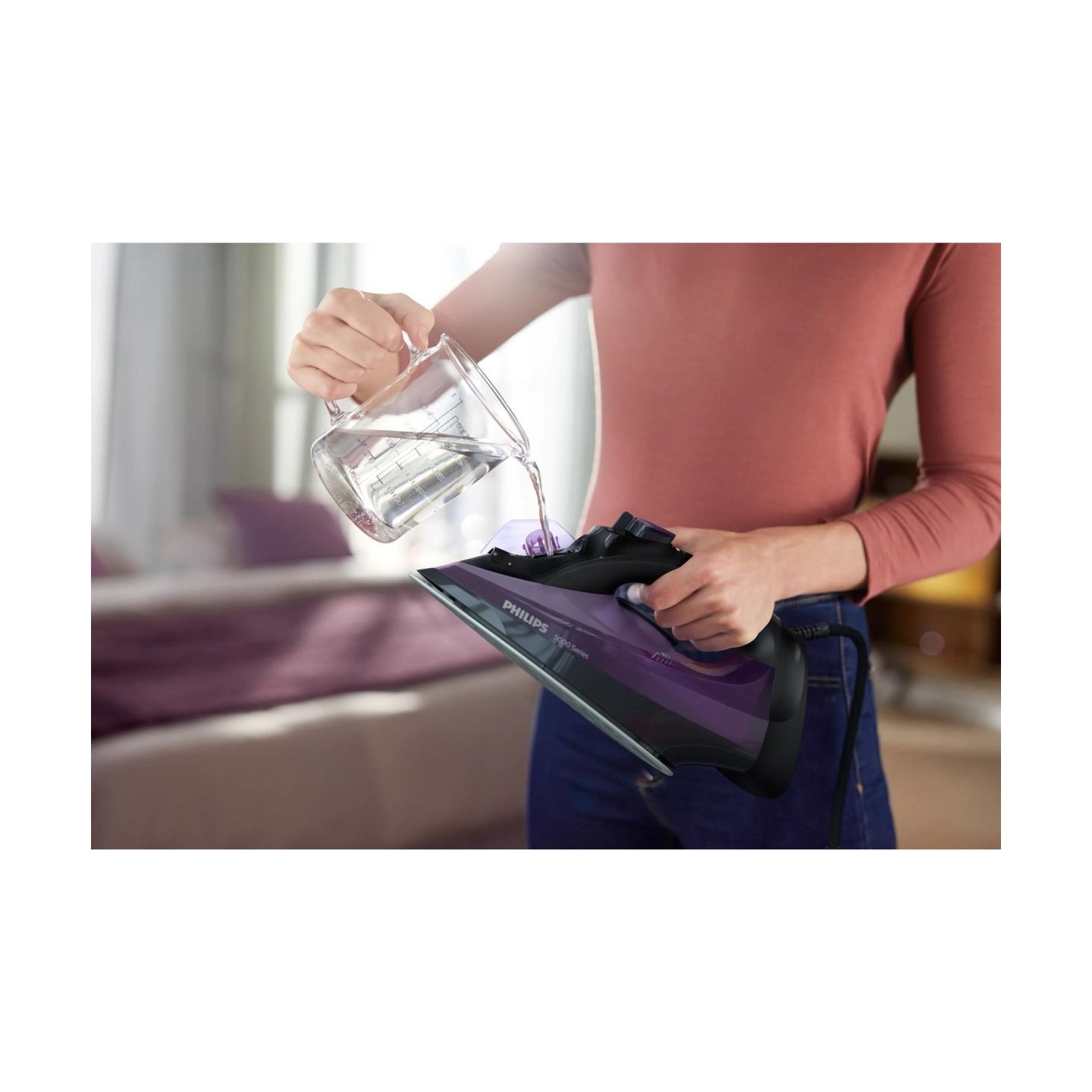 Philips 5000 series DST5030/80 iron Steam iron SteamGlide Plus soleplate 2400 W Violet DST5030/80 Irons / DST5030/80