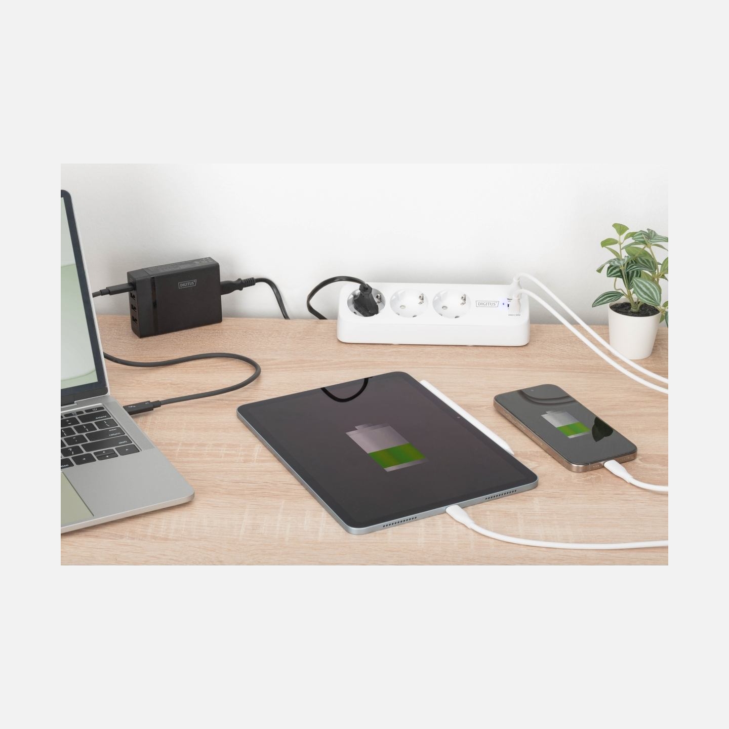 Digitus 3-way office socket strip with 2x USB-A and 1x USB-C connections | DA-70626