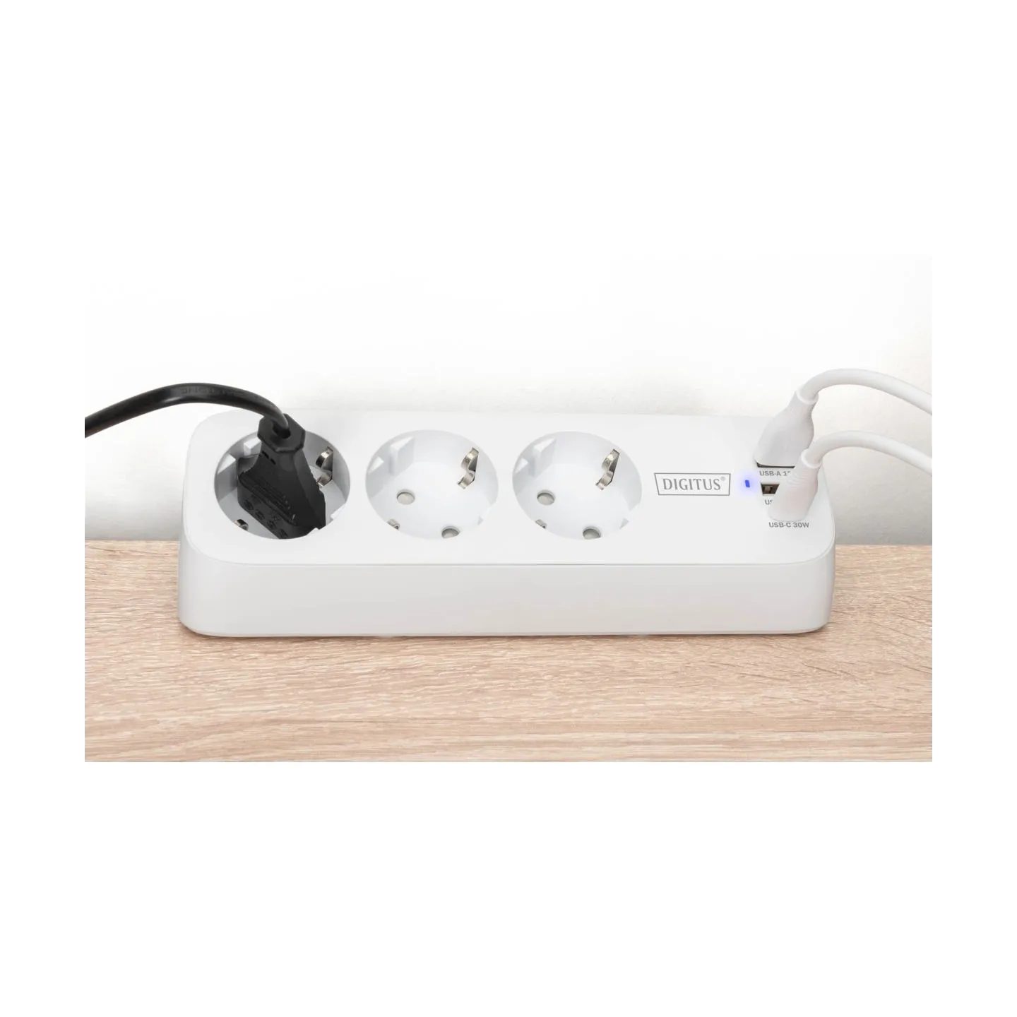 Digitus 3-way office socket strip with 2x USB-A and 1x USB-C connections | DA-70626