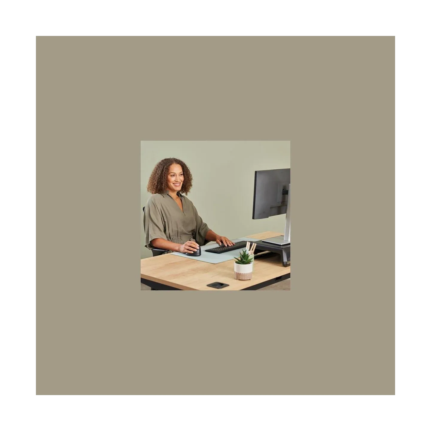 Fellowes MOUSE USB OPTICAL WRL VERTICAL/ERGO M RT 100143579 FELLOWES