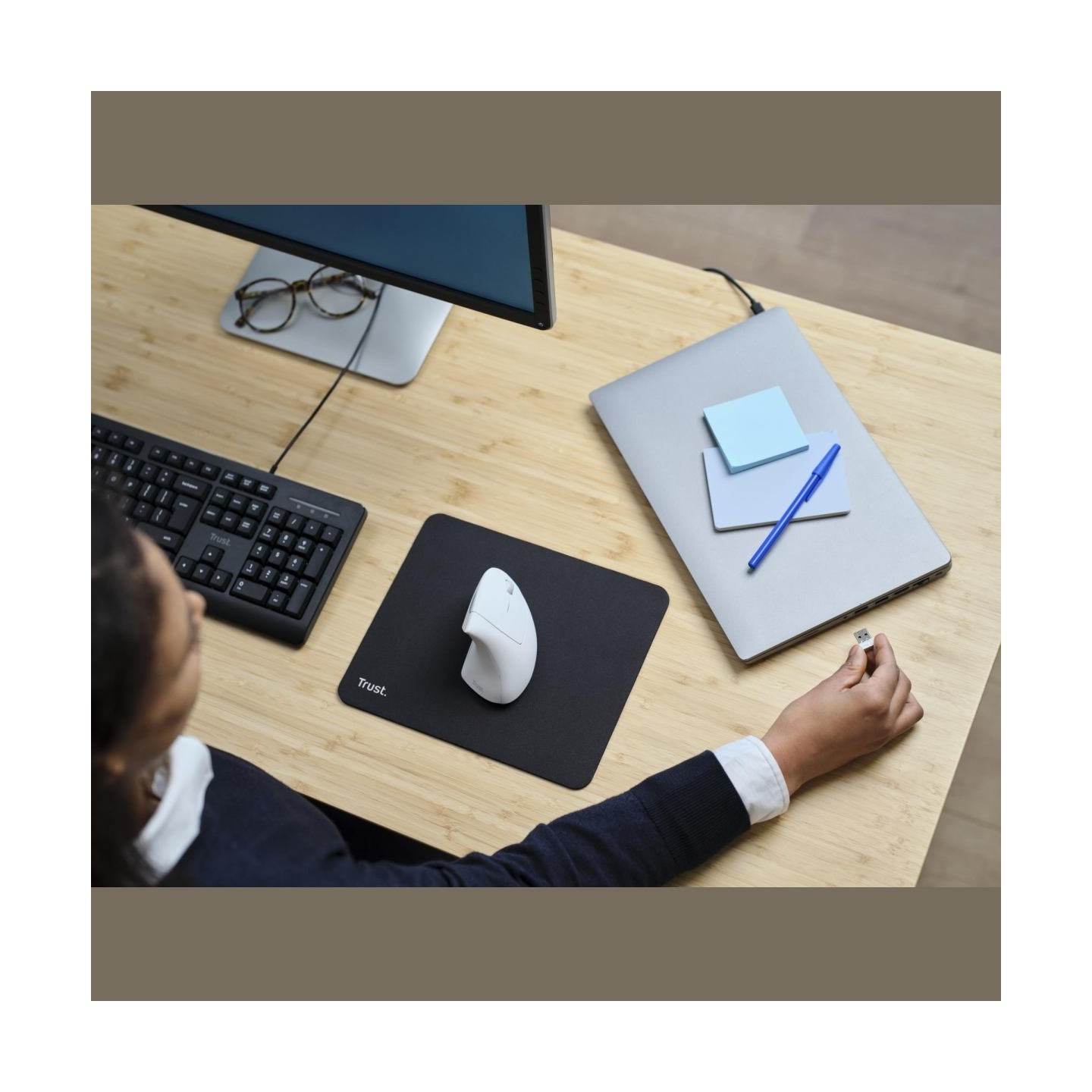 Trust MOUSE USB OPTICAL WRL VERTO/ERGONOMIC WHITE 25132 TRUST