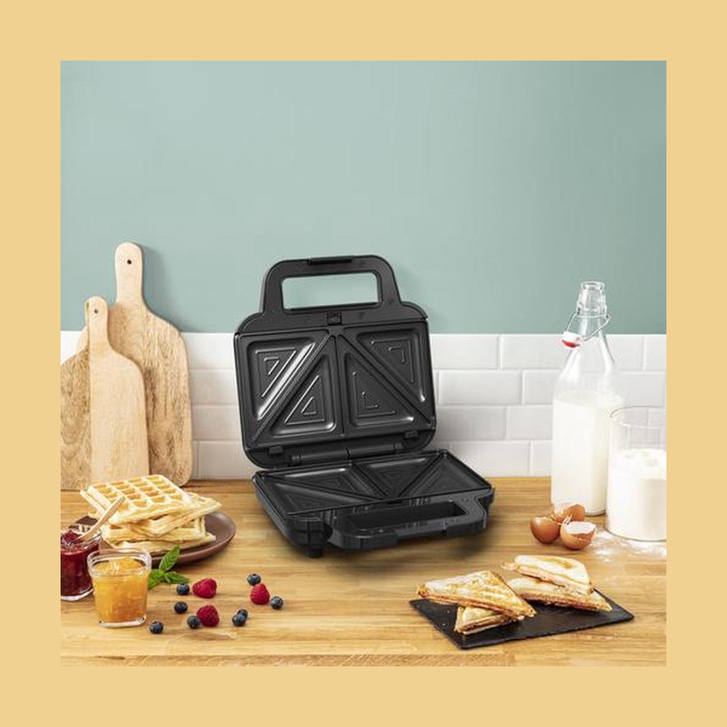 Tefal | UltraCompact 3in1 SW383D10 | Sandwich Maker | 700 W | Number of plates 3 | Gray/Black