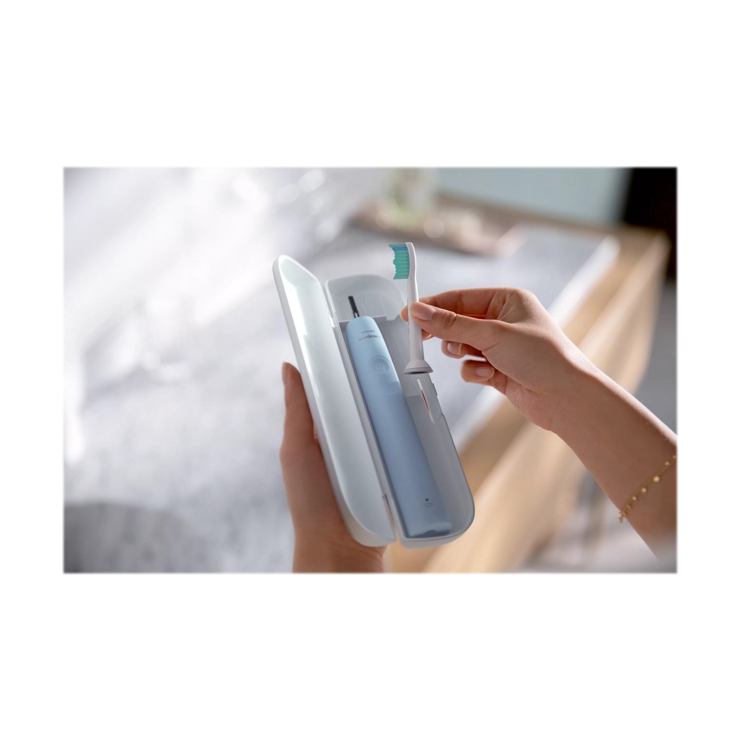 Philips | Sonicare Electric Toothbrush | HX3651/12 | Rechargeable | For adults | Number of brush heads included 1 | Number of te