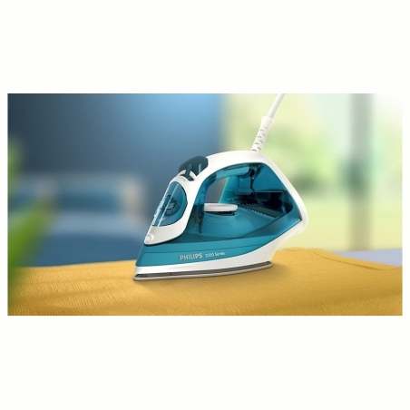 Philips Steam Iron | DST2020/90 2000 series | Steam Iron | 2000 W | Water tank capacity 250 ml | Continuous steam 25 g/min | Ste