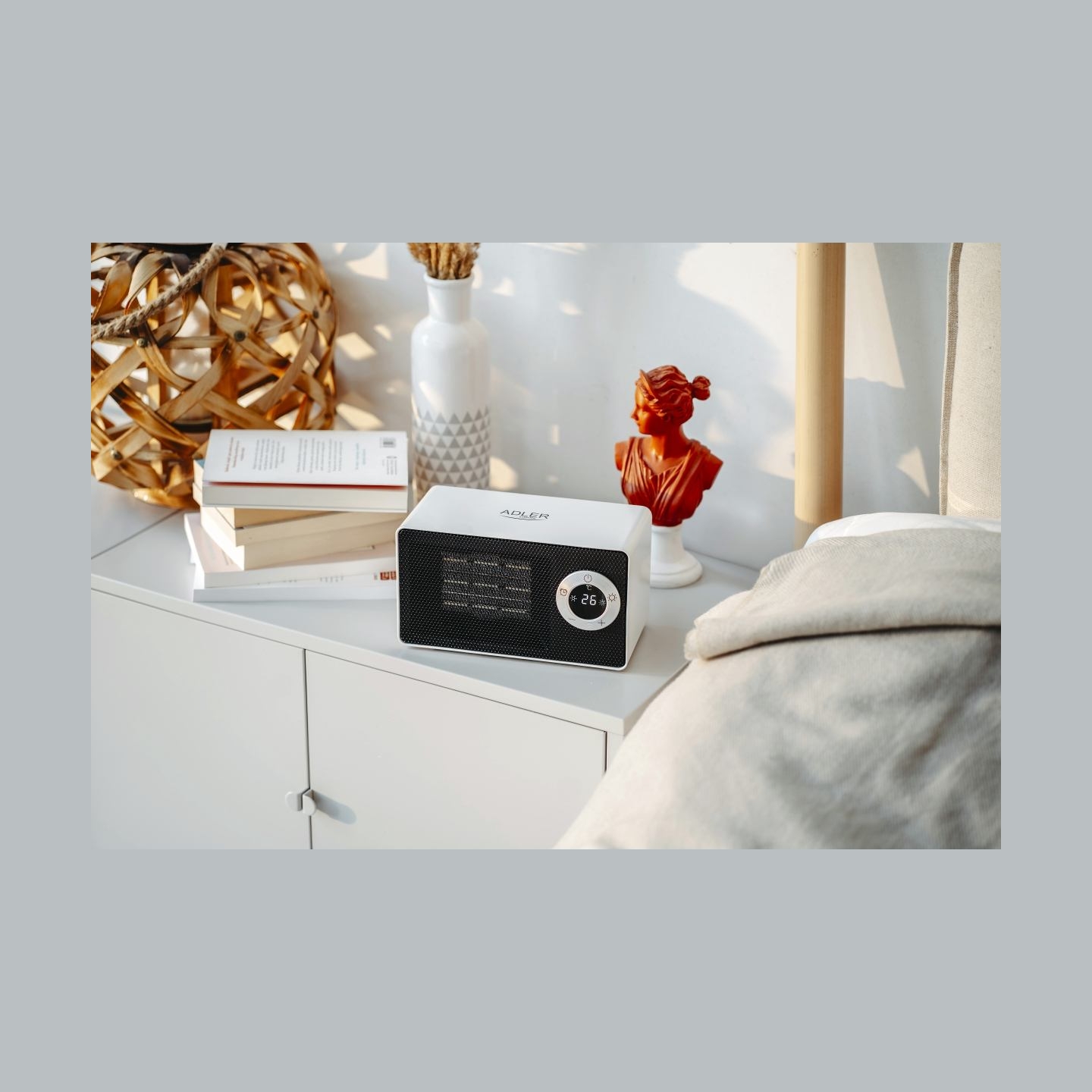 Adler | AD 7746 | Ceramic fan heater | 1000 W | Number of power levels 2 | White
