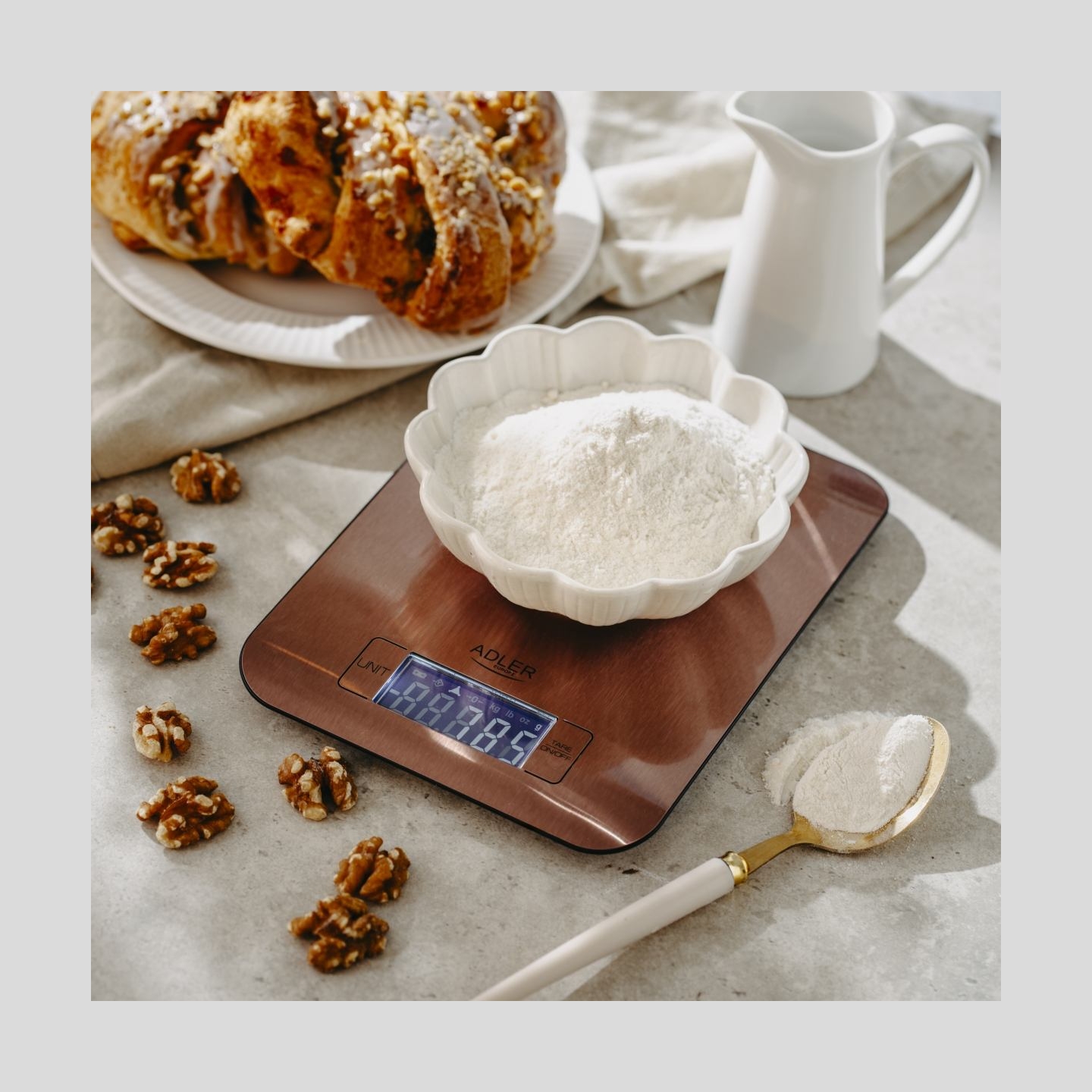 Adler Kitchen Scale | AD 3183c | Graduation 1 g | Copper