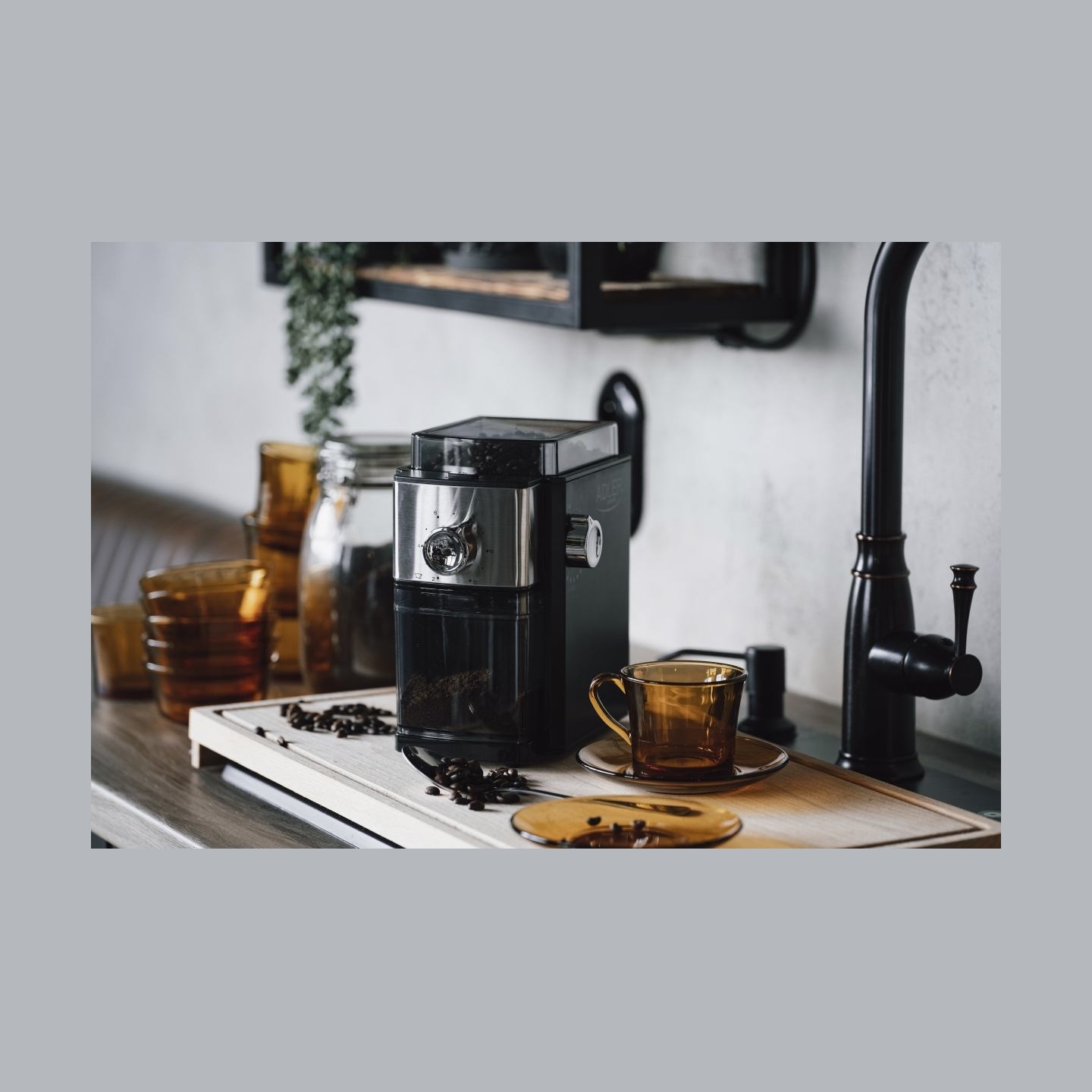 Adler | Coffee Grinder | AD 4448 | 300 W | Coffee beans capacity 250 g | Number of cups 12 per container pc(s) | Black