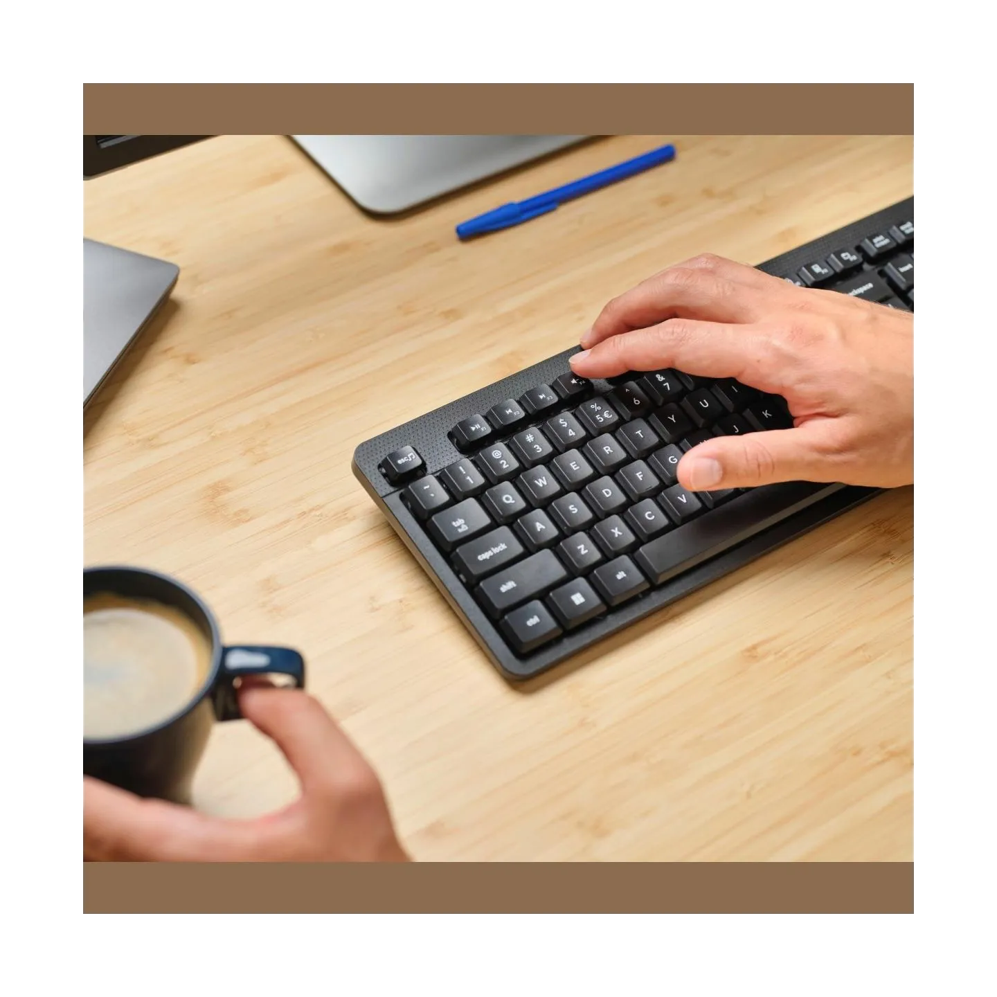 Trust KEYBOARD WRL ODY II/ENG 25011 TRUST