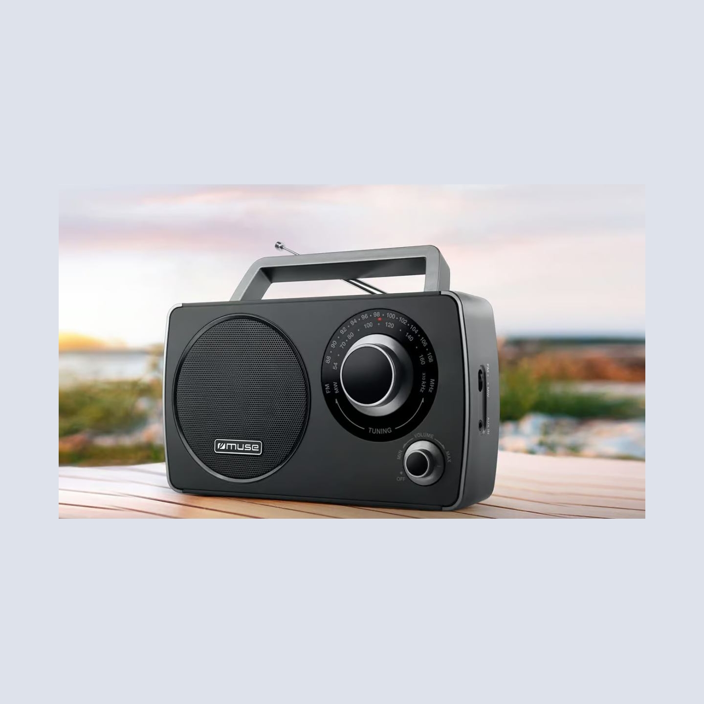 Muse | Portable Radio | M-075 R | AUX in
