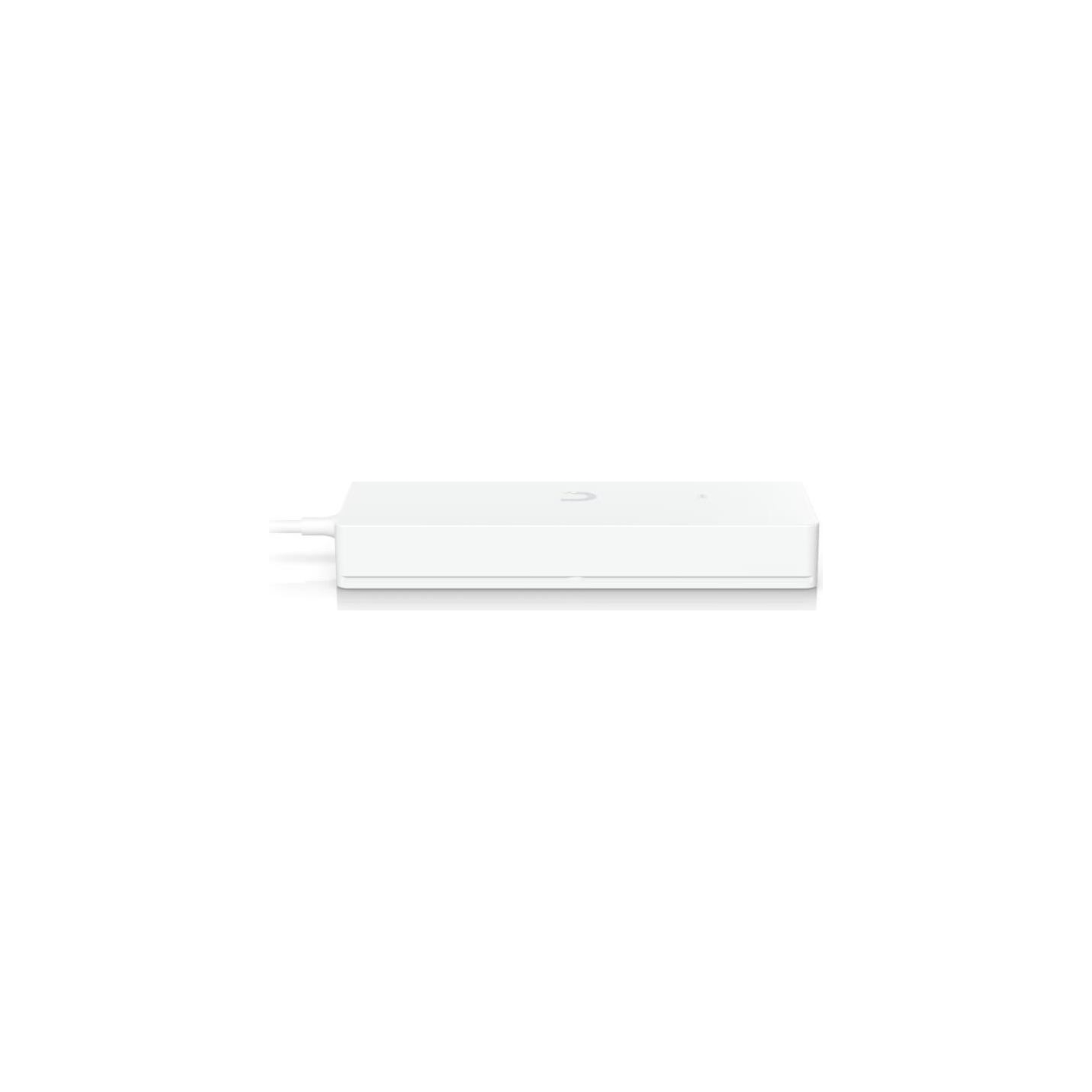 Ubiquiti An AC power adapter delivers 210W at 54V DC for a PoE switch | UACC-Adapter-AC-210W
