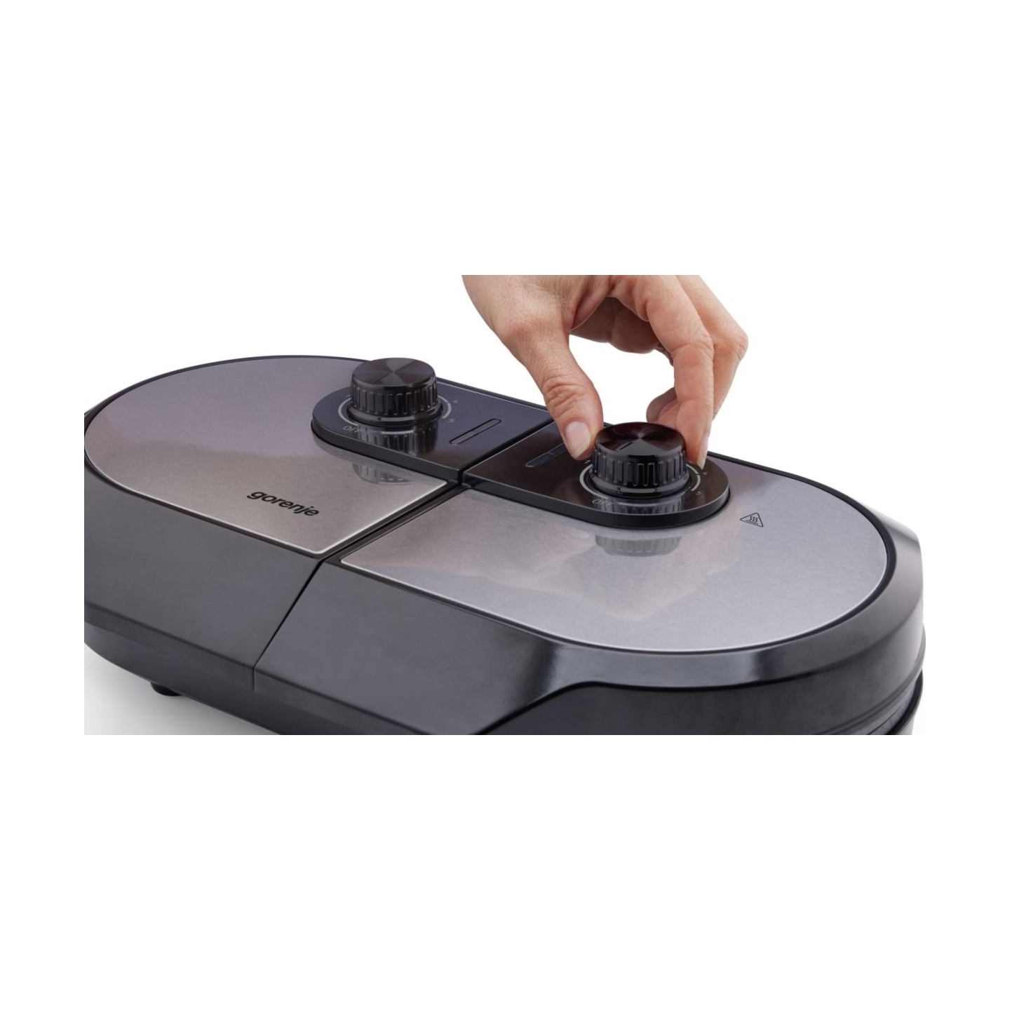 Gorenje | Mini Grill, Waffle plate | WM1400SB | Electric Grill | 1400 W | Diameter 18 cm | Black