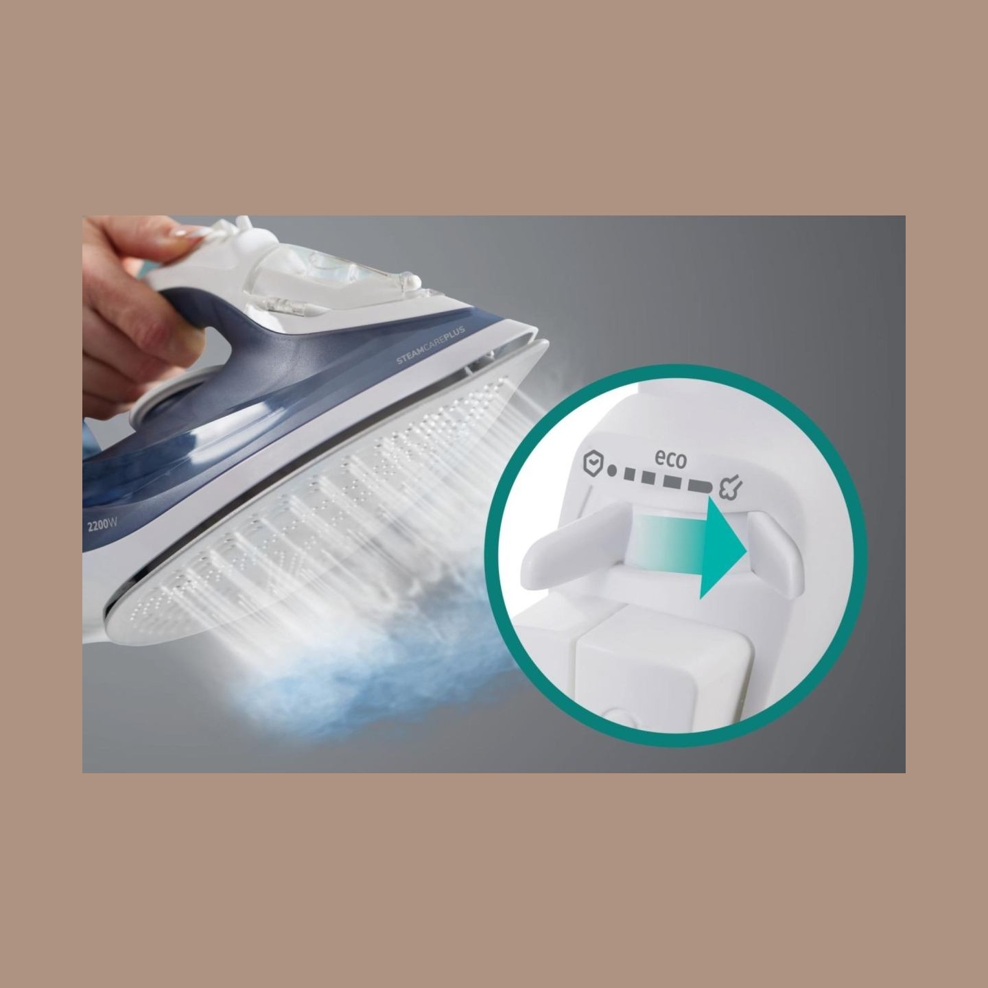 Gorenje SIK2200WB | Steam iron | 2200 W | Continuous steam 35 g/min | Water tank capacity 450 ml | Blue | Steam boost performanc