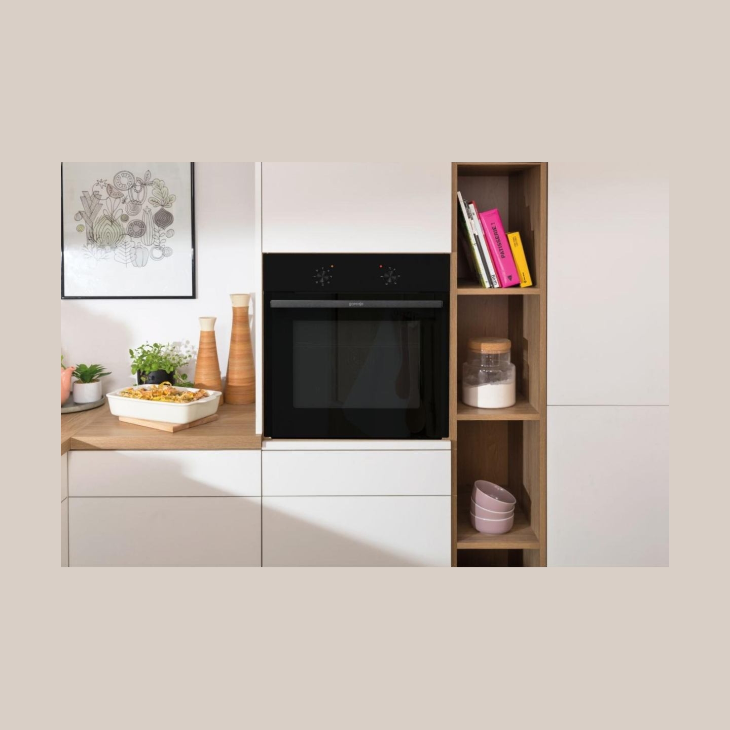 Gorenje Oven | BO6615E01B | 60 L | Electric | EnamelClean | Push pull buttons | Convection | Height 59.5 cm | Width 59.5 cm | Bl