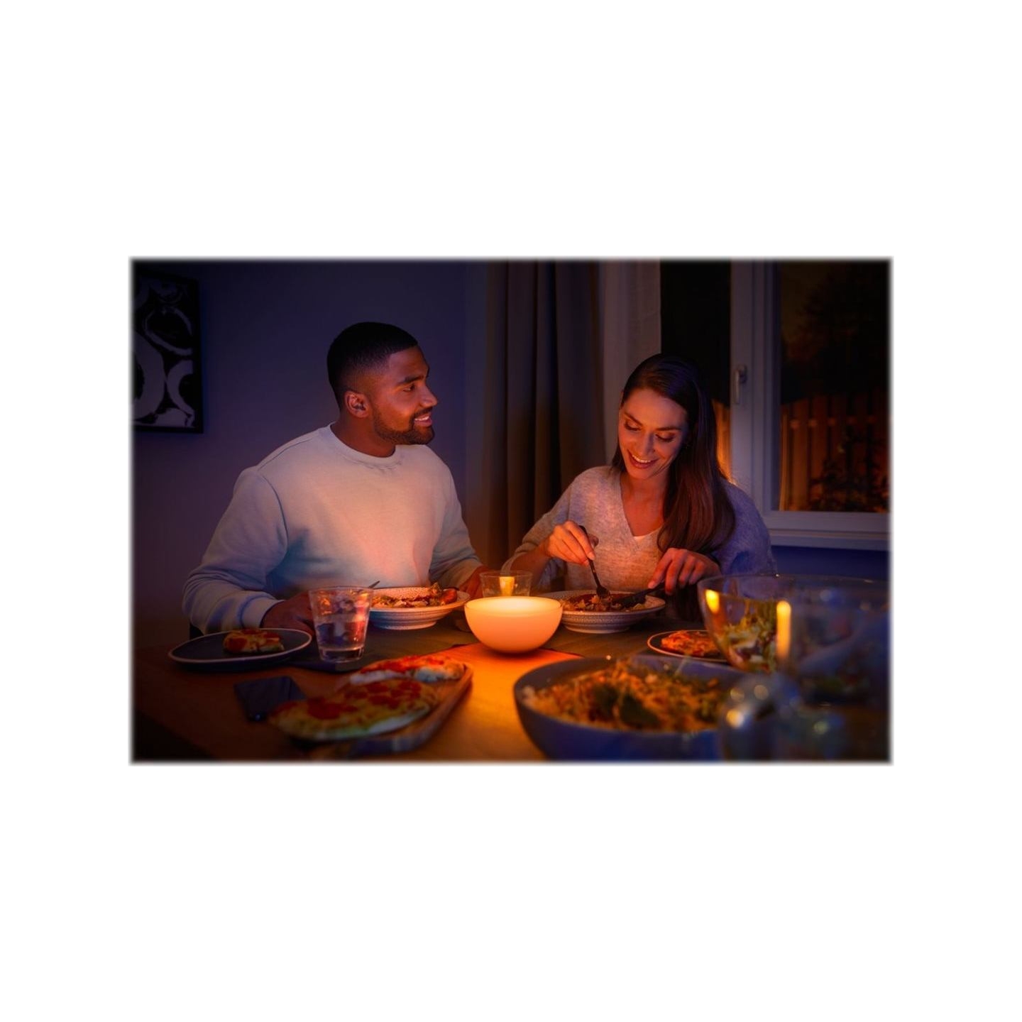 Philips Hue | Hue Go Portable Light | 6 W | White and color ambiance | Zigbee