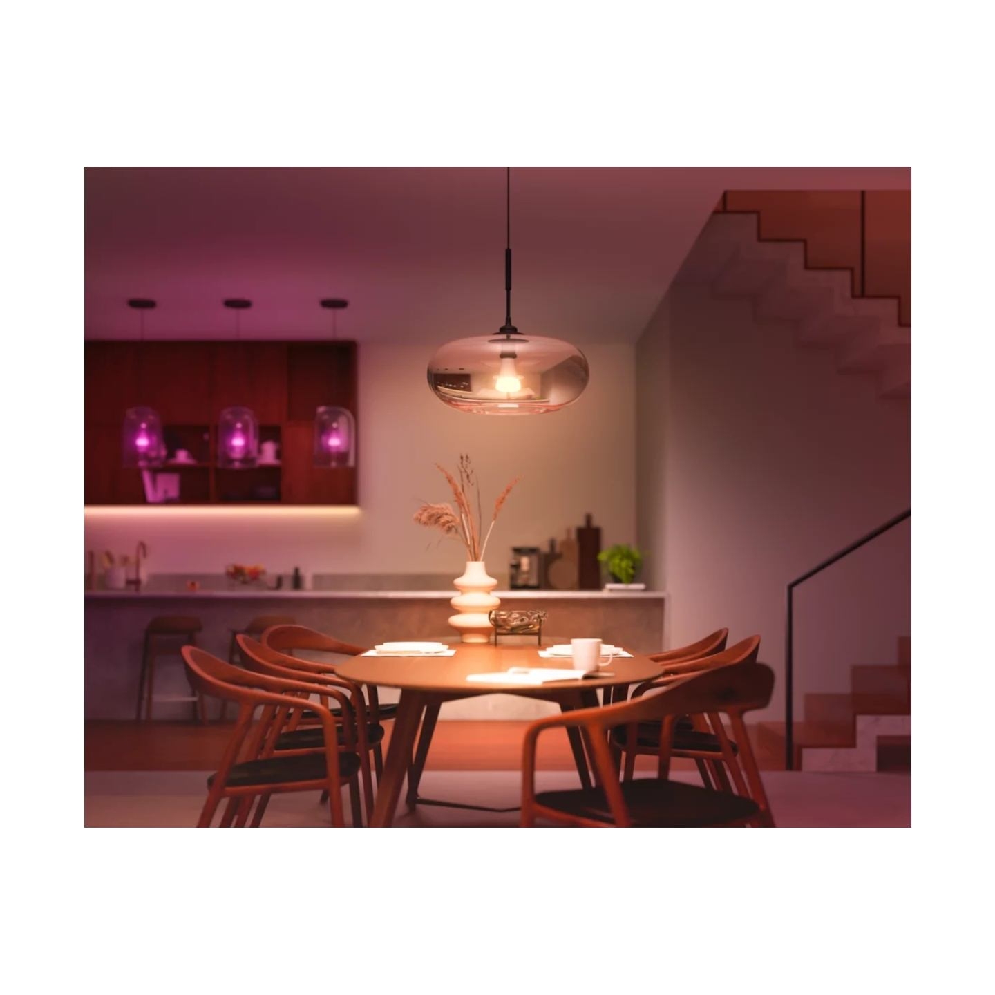 Philips Hue WCA 810 A60 2P EU | E27 | 6 W | White and colour light | Bluetooth and Zigbee