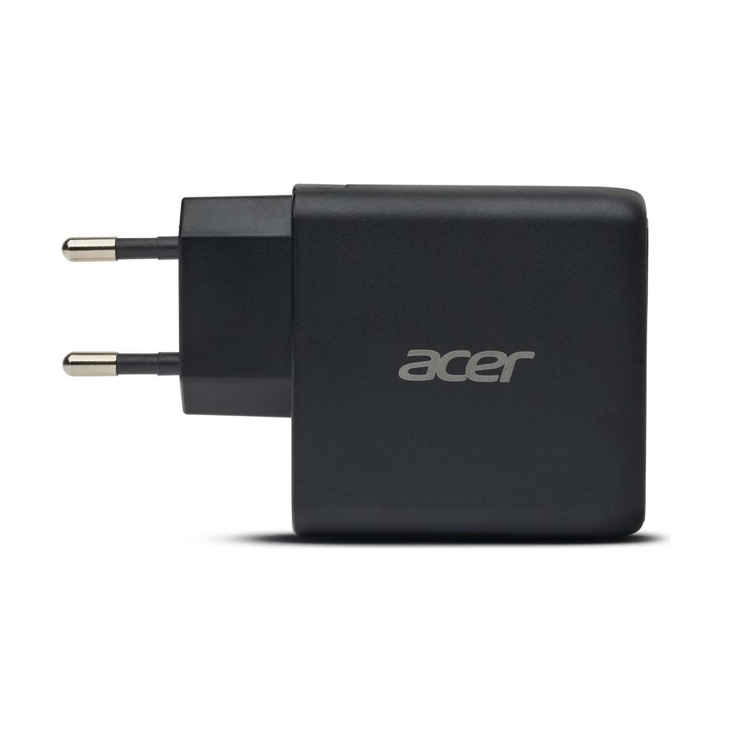 Acer 67W PD GaN Charger, 2 x USB C and 1 x USB A, EU Plug, 100W USB C cable, Retail Pack