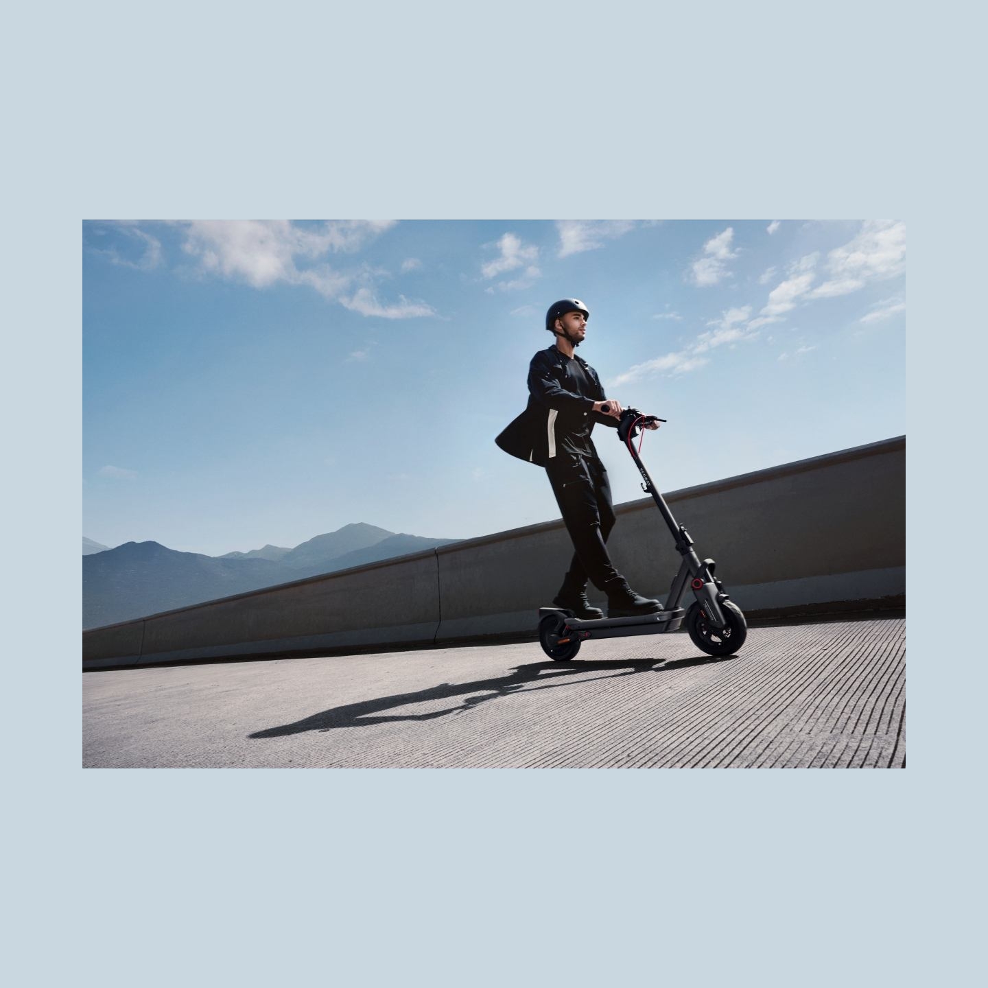 Segway | MAX G3 E | eKickScooter | 2000 W | Up to 25 km/h | 11 " | Black