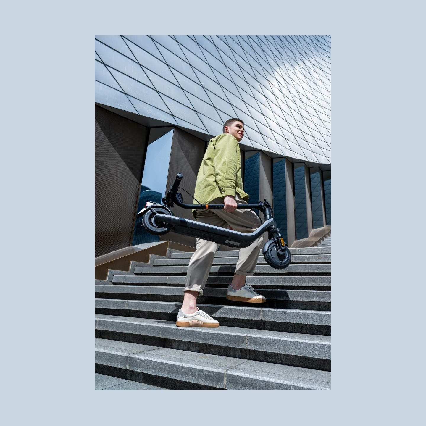 Segway | E2 E II | eKickScooter | 450 W | Up to 20 km/h | 8.1 " | Black and Gray