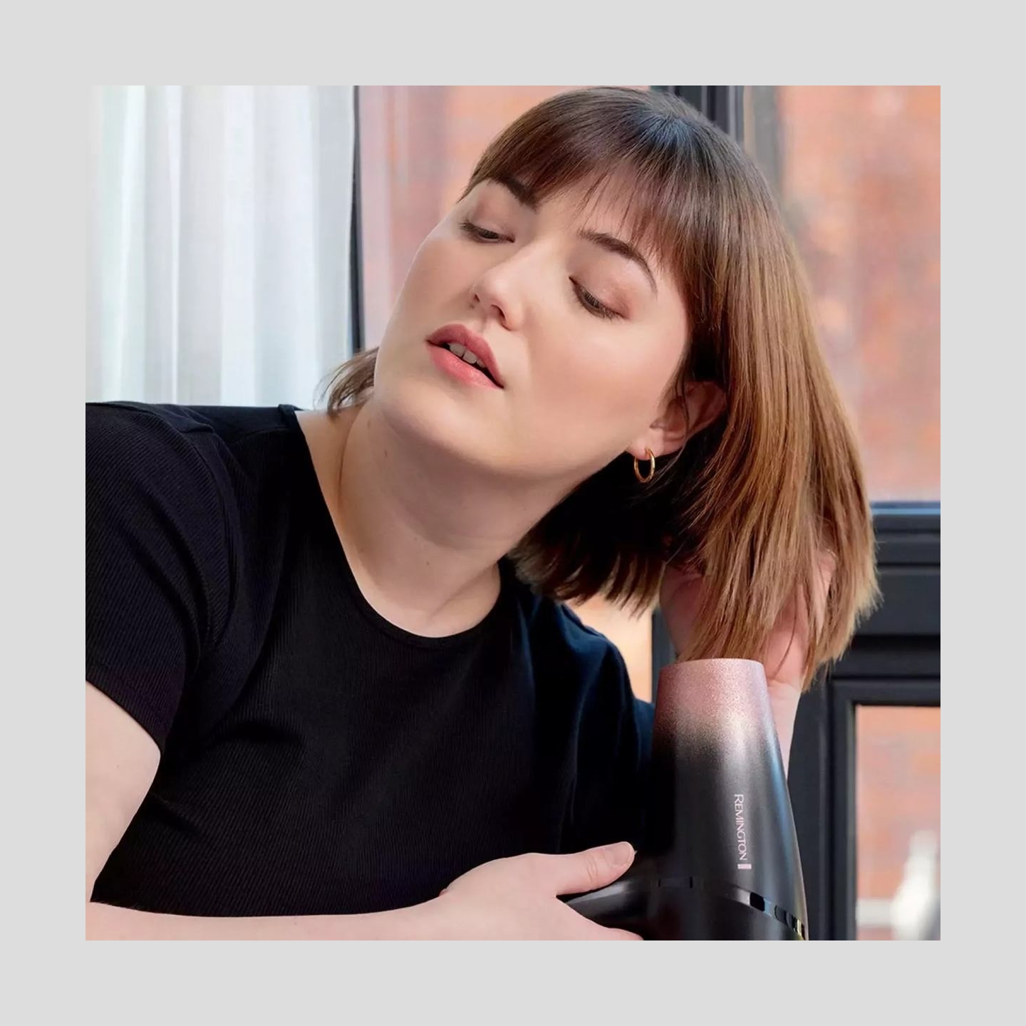 Remington Hair Dryer | D5305 Rose Shimmer | 2200 W | Number of temperature settings 3 | Ionic function | Diffuser nozzle | Black
