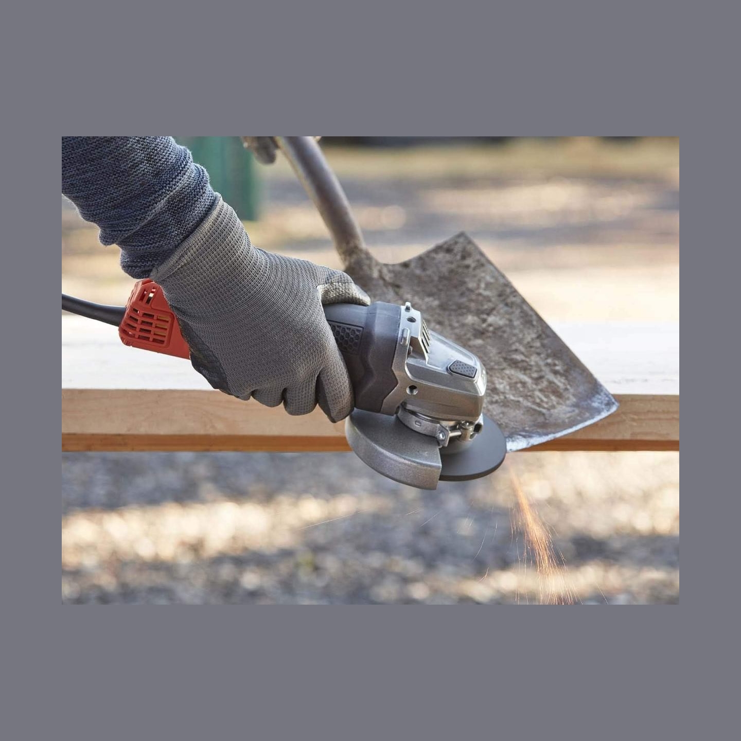 Black & Decker Angle grinder | BEG120-QS | 800 W | 125 mm