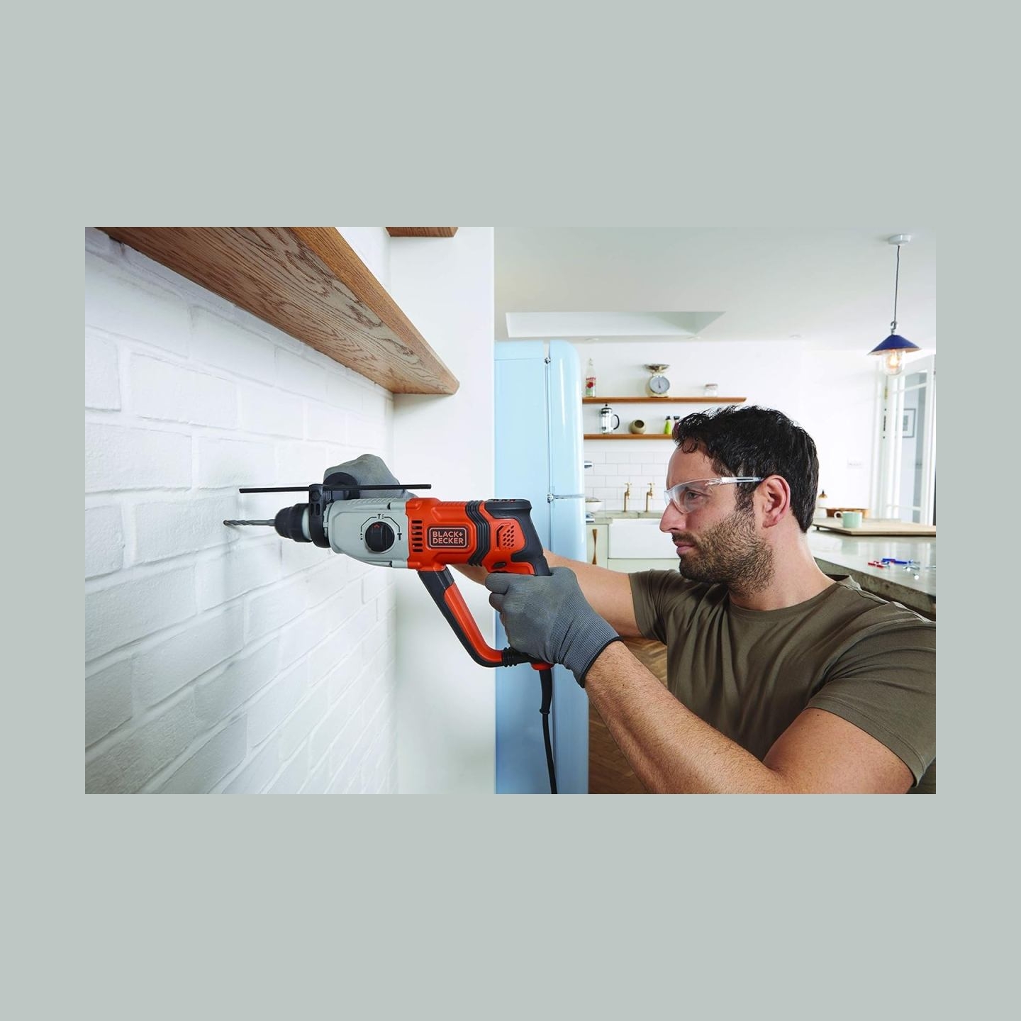 Black & Decker Hammer drill, SDS-plus | BEHS02K-QS | 800 W