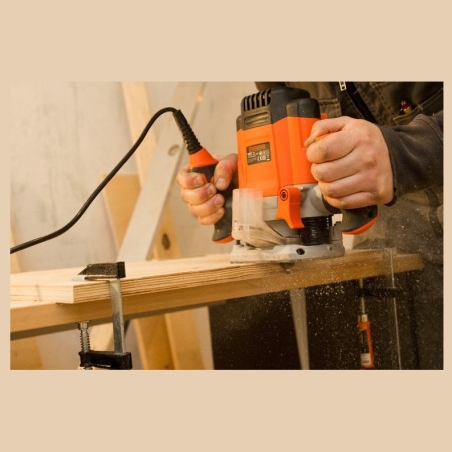 Black & Decker | Electric Freza | KW1200E-QS | 1200 W