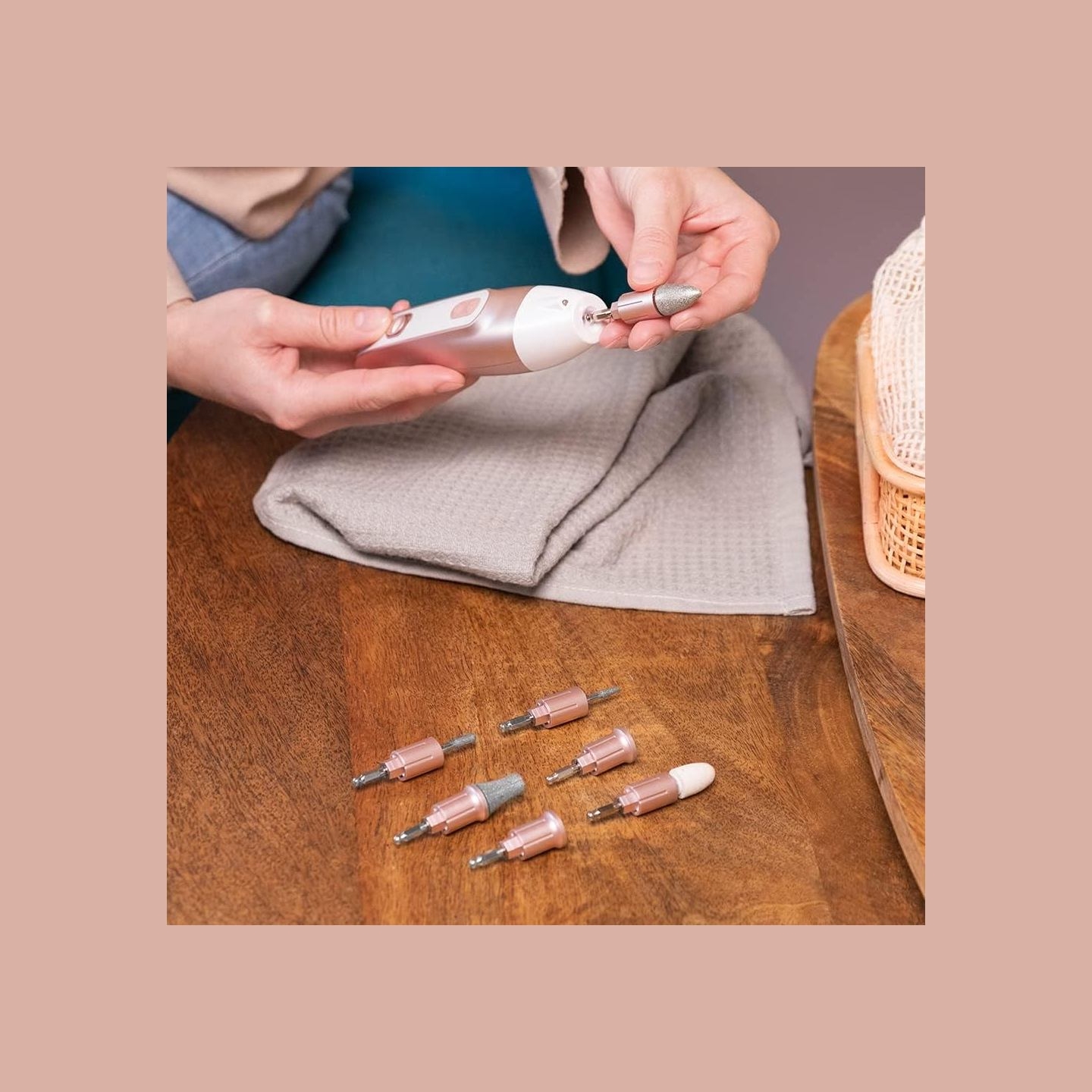 Cecotec Electric Manicure and Pedicure Set | PinkyCare 700 Perfect Nails | Nail Drill | Pink/White