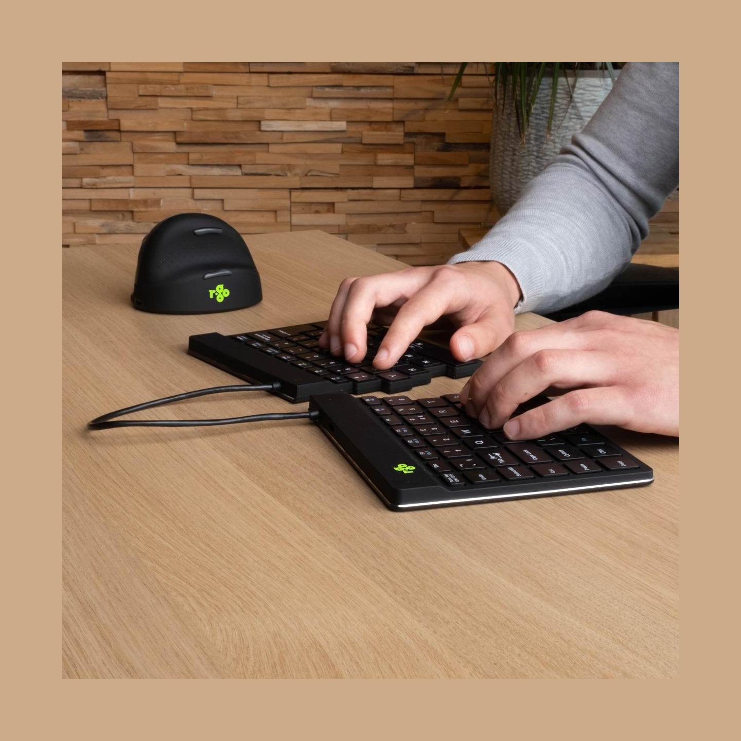 R-Go Tools KEYBOARD WRL COMPACT BREAK/BLACK RGOSBUKWLBL R-GO TOOLS