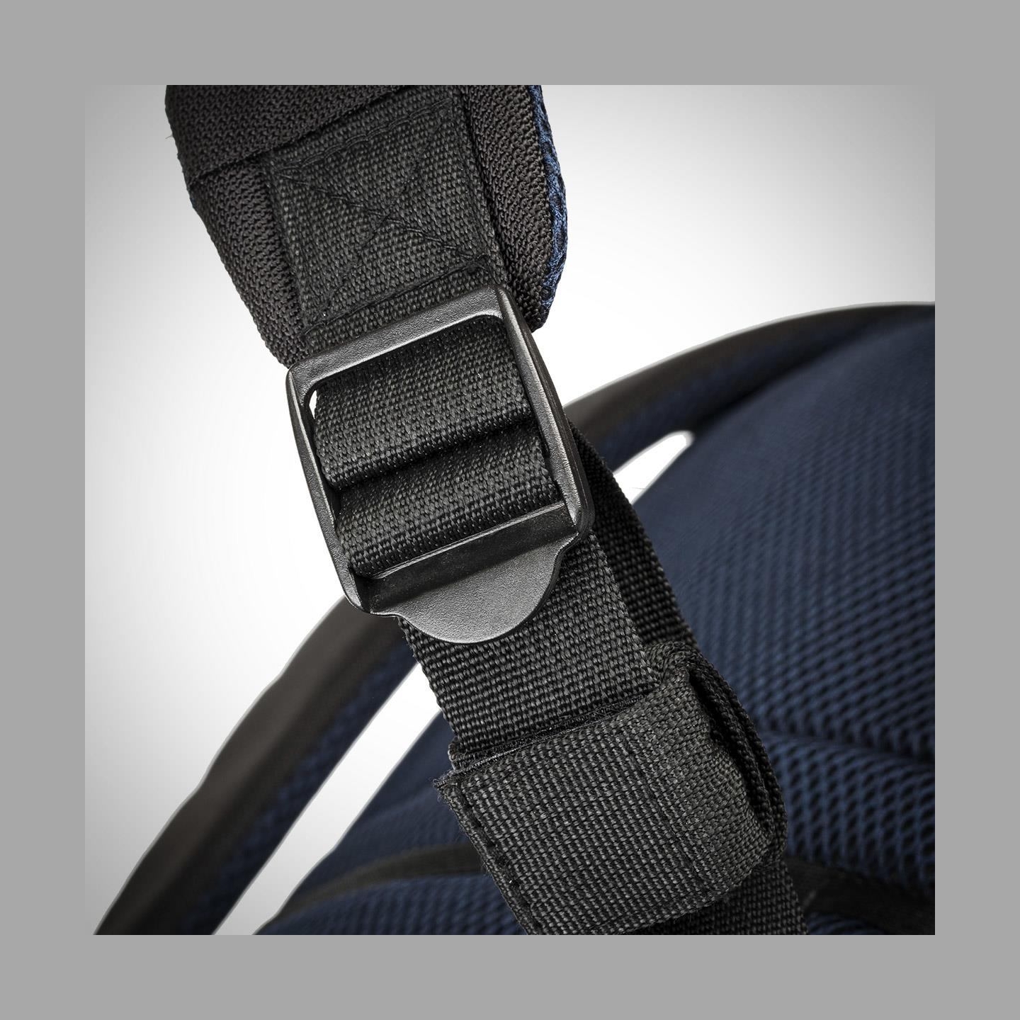 Rivacase NB BACKPACK TEGEL 17.3"/8460 BLACK RIVACASE