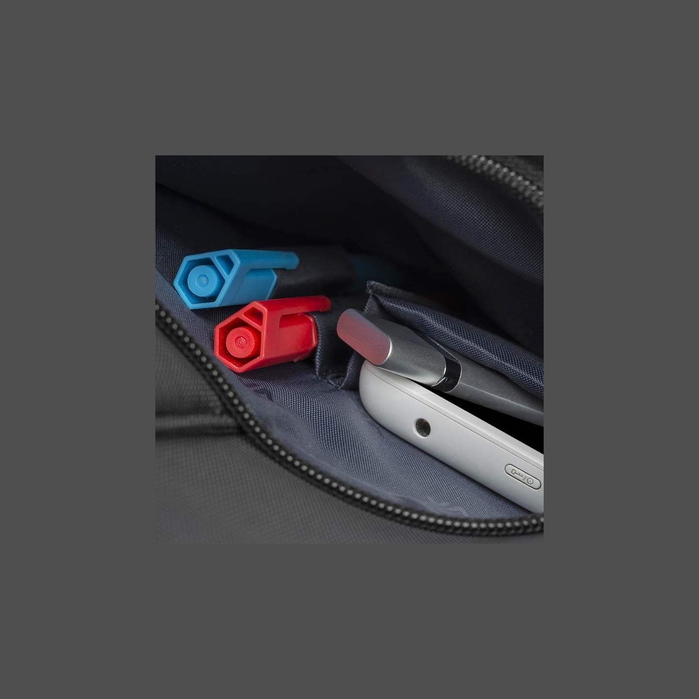 Rivacase NB CASE TIVOLI 15.6"/8731 GREY RIVACASE