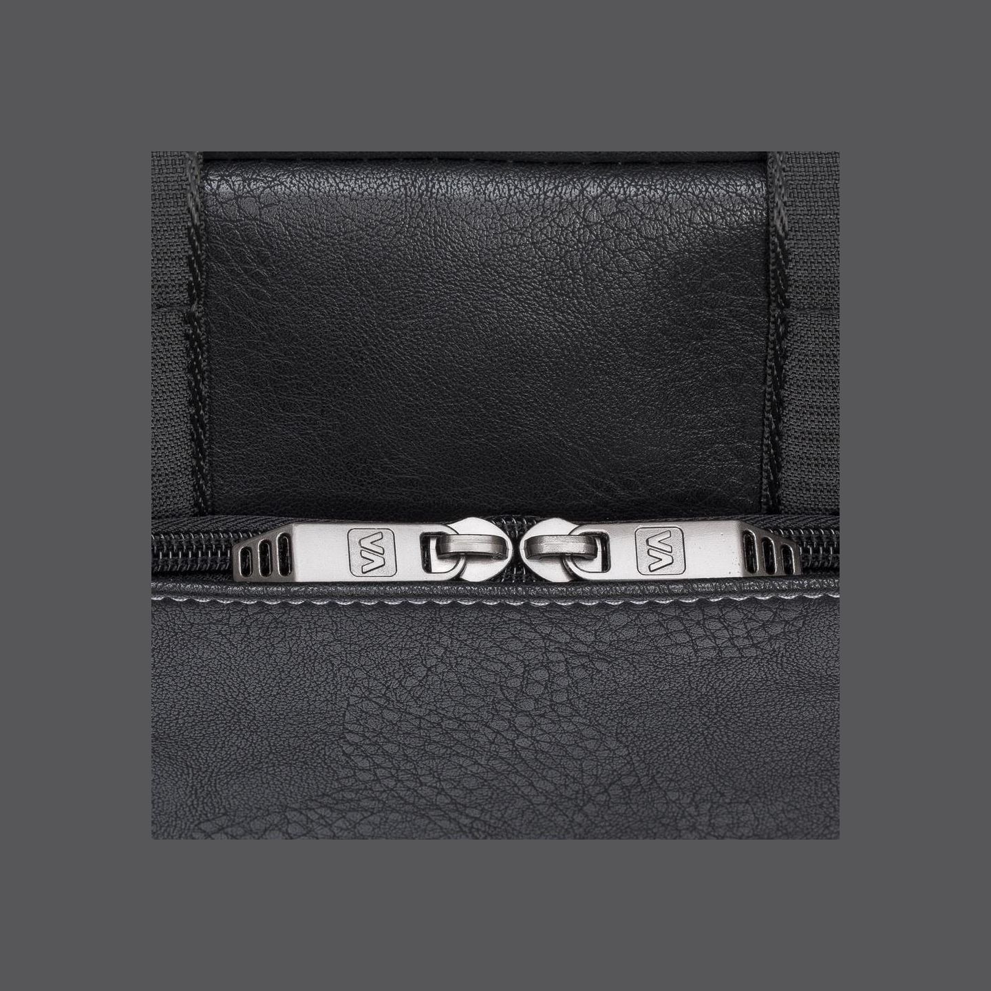 Rivacase NB CASE ORLY 15.6"/8940 (PU) BLACK RIVACASE