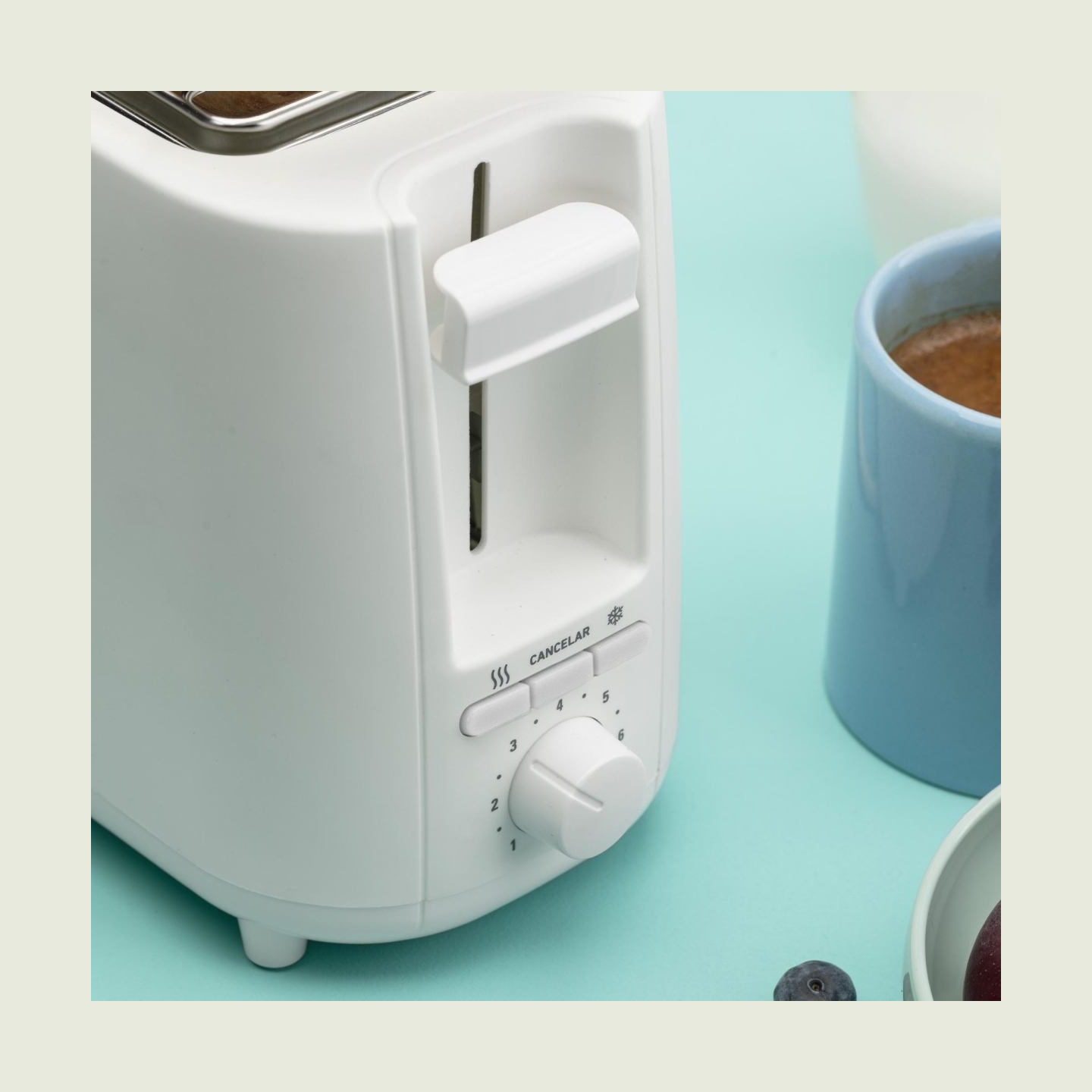 Jata JETT1578 Toaster With Lifting Accesory