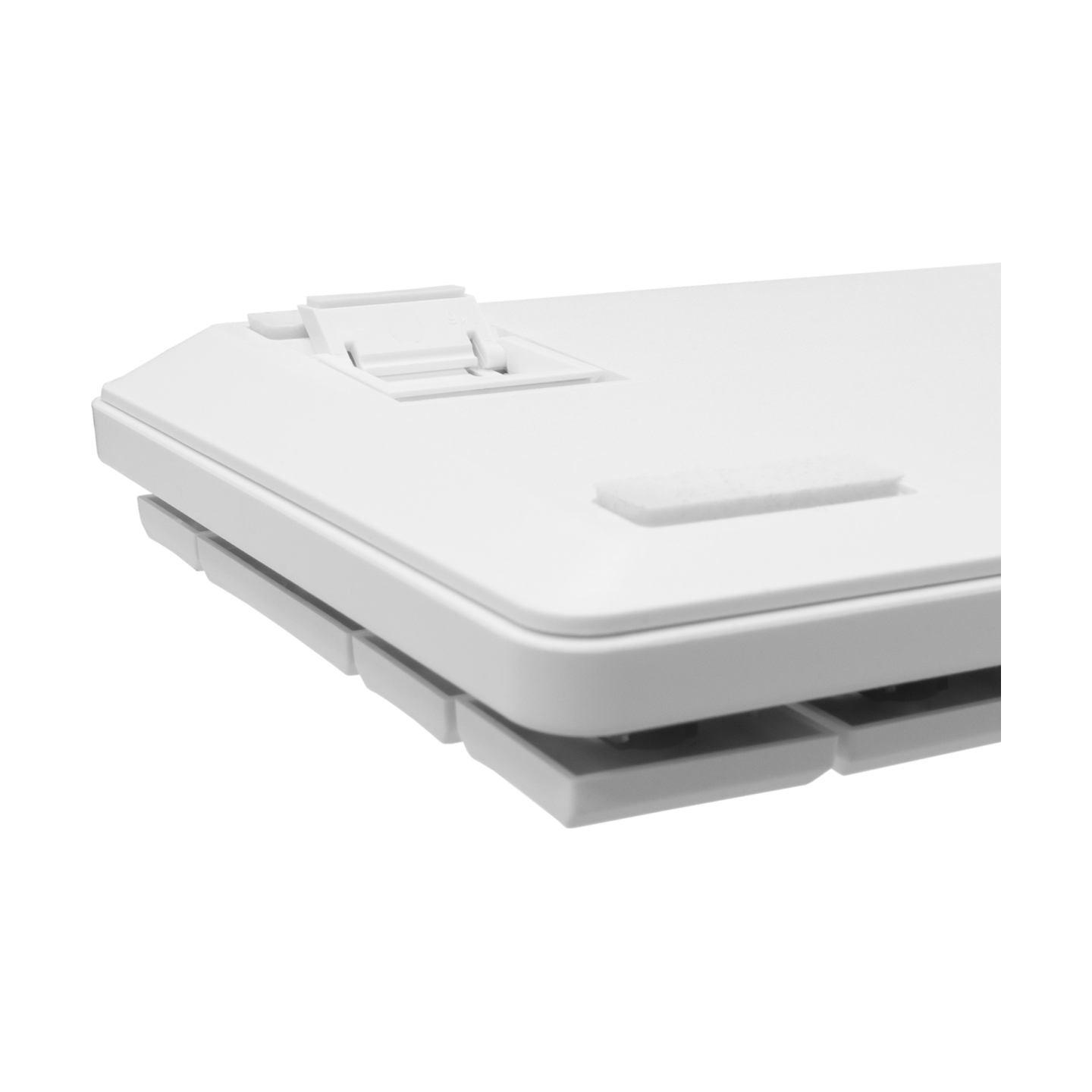 White Shark GK-006211 Nagamaki White-Mechanical-Red.SW