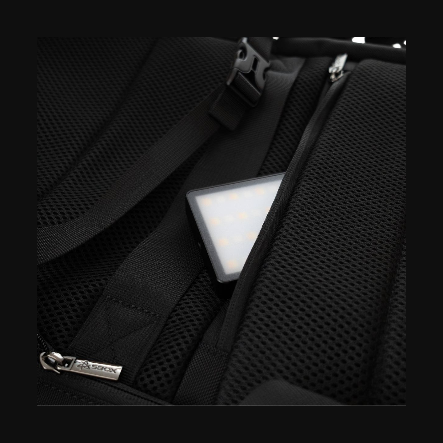 Sbox NSS-19395 Dublin Black