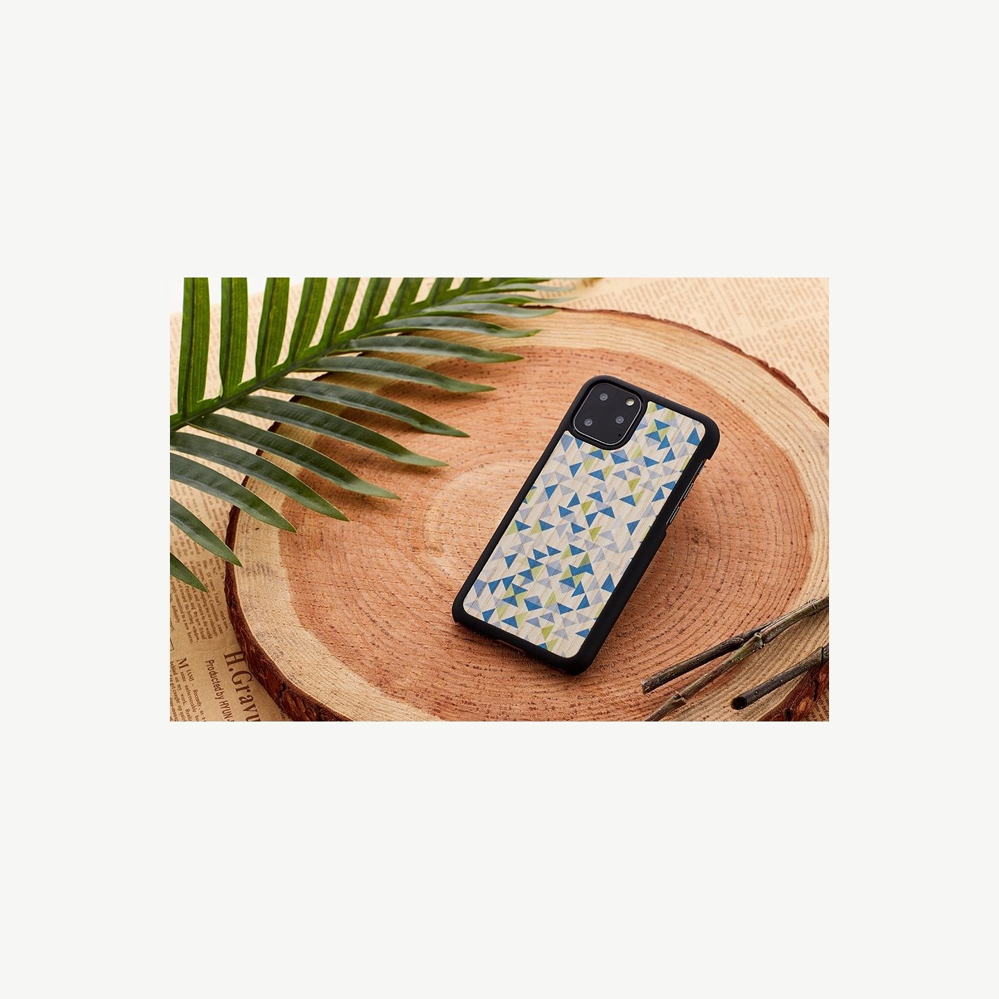 Man&Wood SmartPhone case iPhone 11 Pro Max blue triangle black