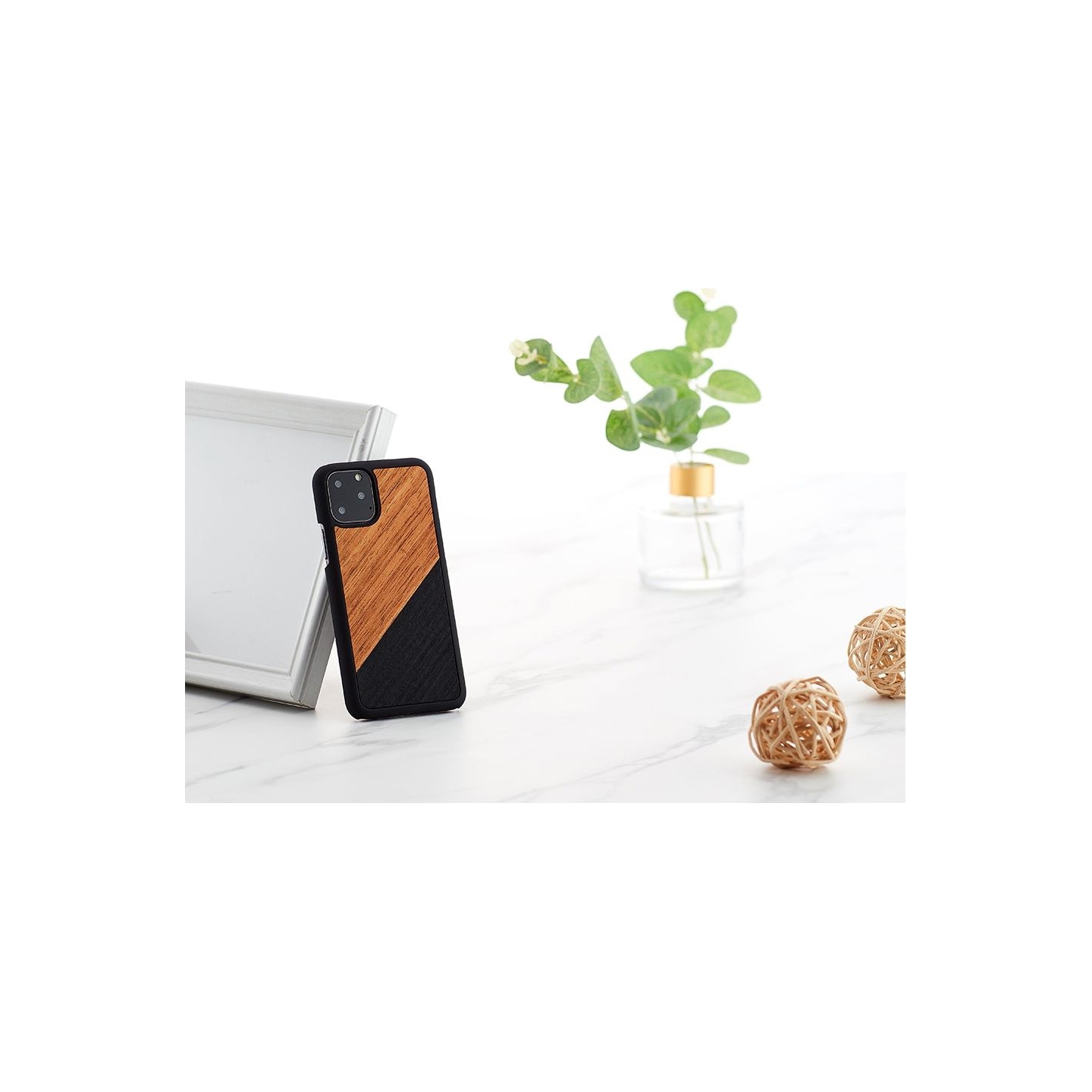 Man&Wood SmartPhone case iPhone 11 Pro western black