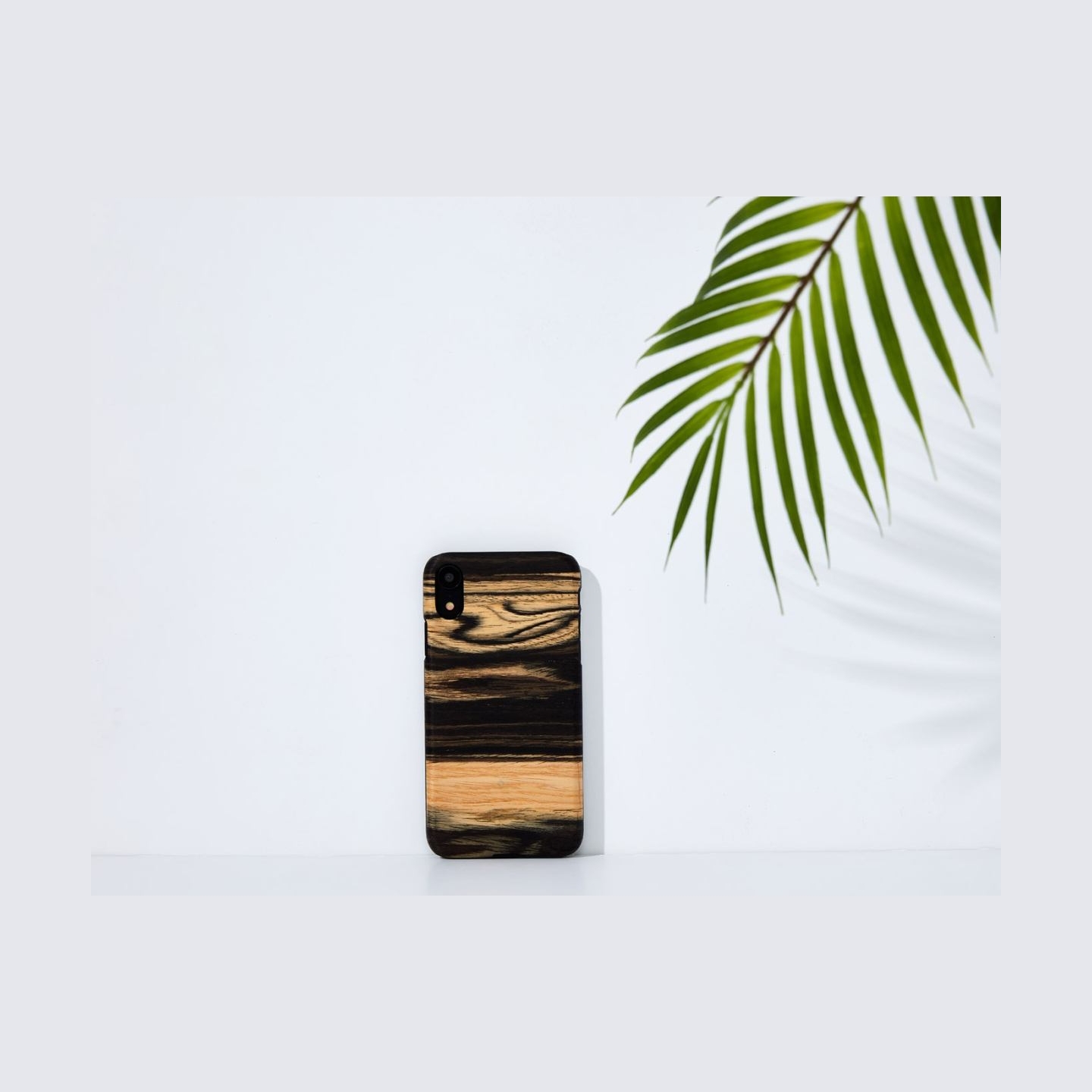 Man&Wood SmartPhone case iPhone XR white ebony black
