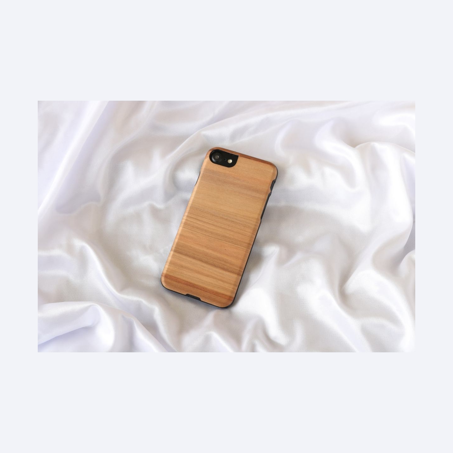 Man&Wood case for iPhone 7/8 cappuccino black