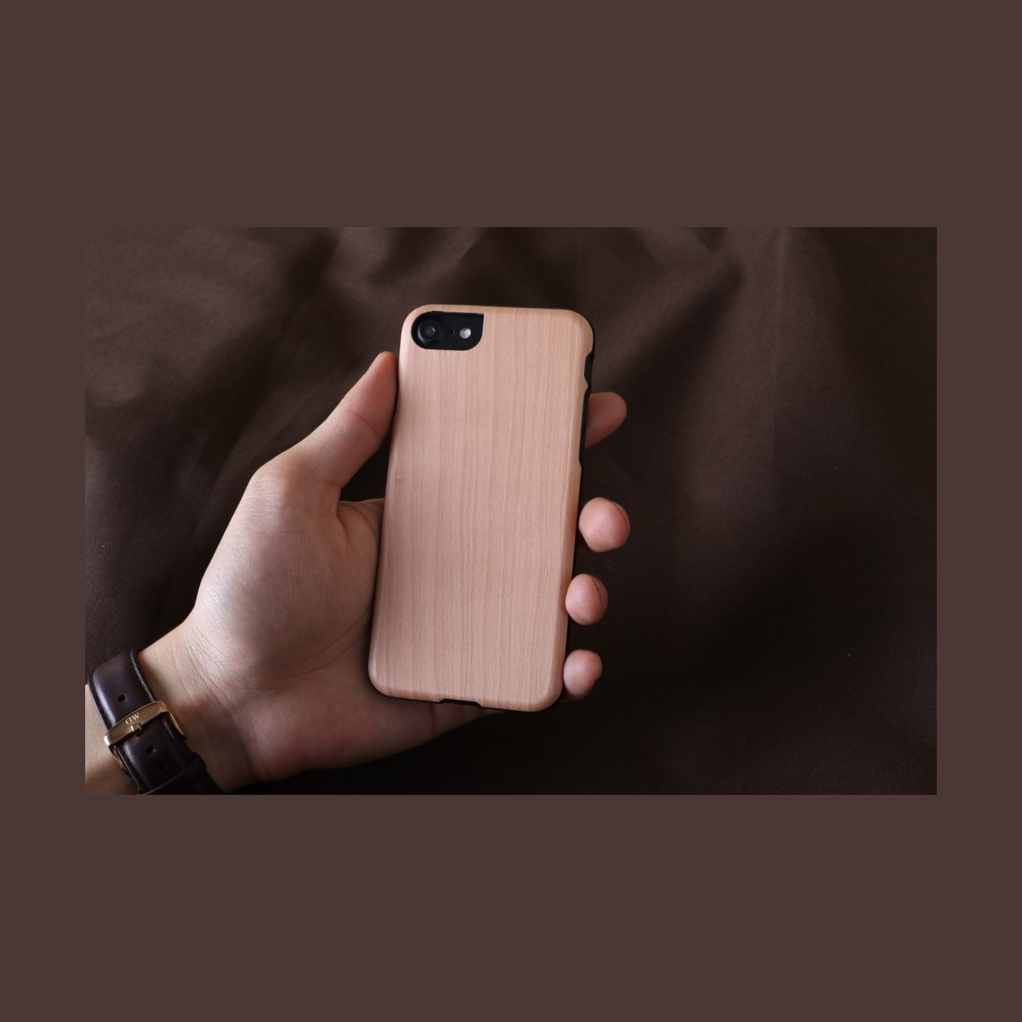 Man&Wood case for iPhone 7/8 ampero black