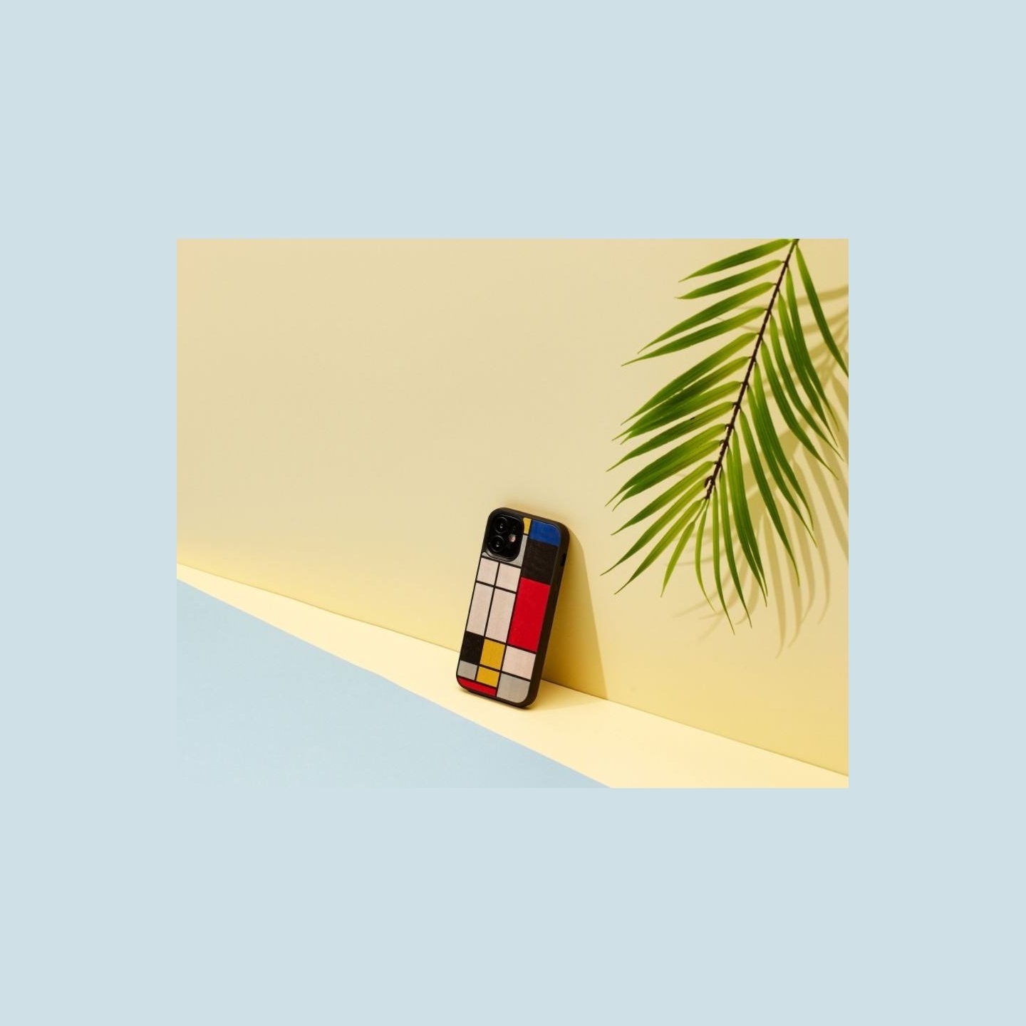 Man&Wood case for iPhone 12 mini mondrian wood black