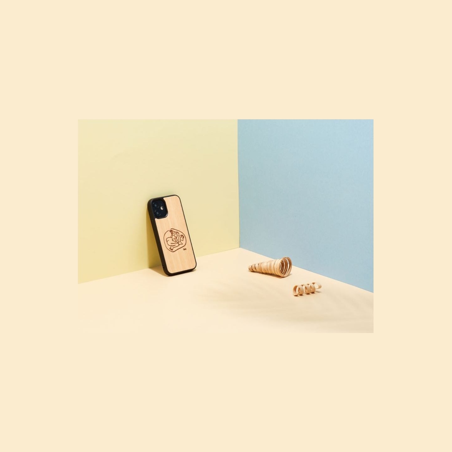 Man&Wood case for iPhone 12 mini child with fish