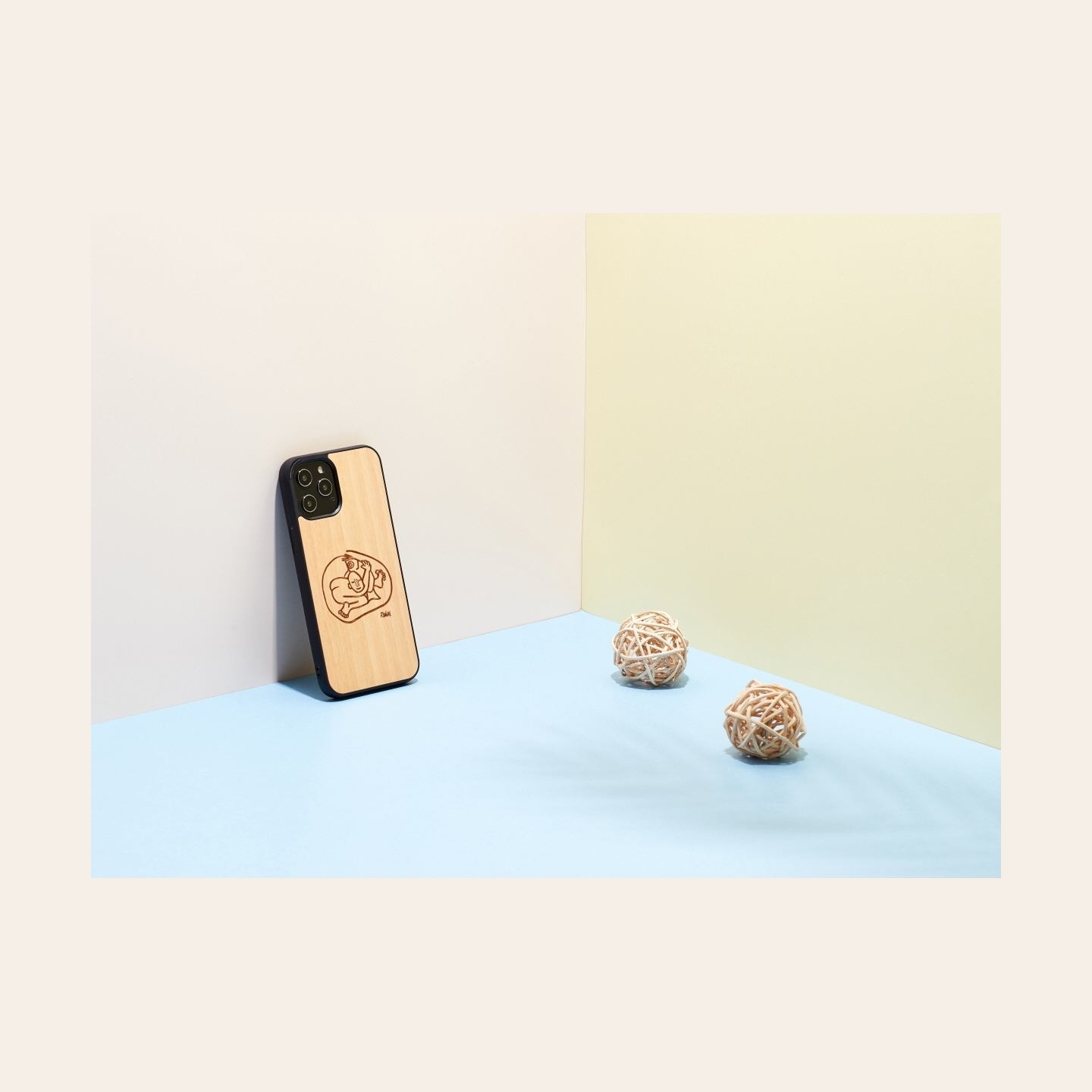 Man&Wood case for iPhone 12 Pro Max child with fish