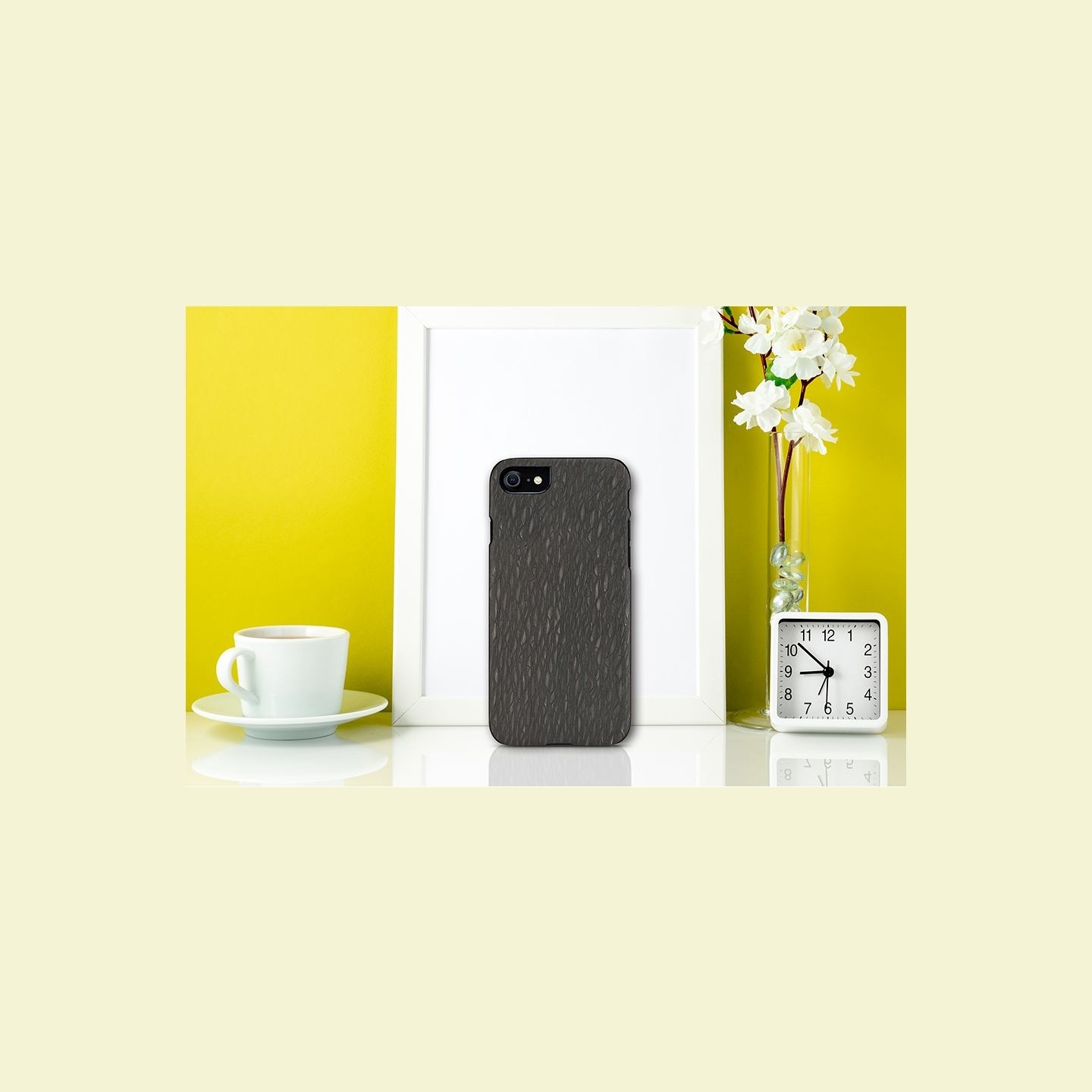 Man&Wood case for iPhone 7/8 carbalho black