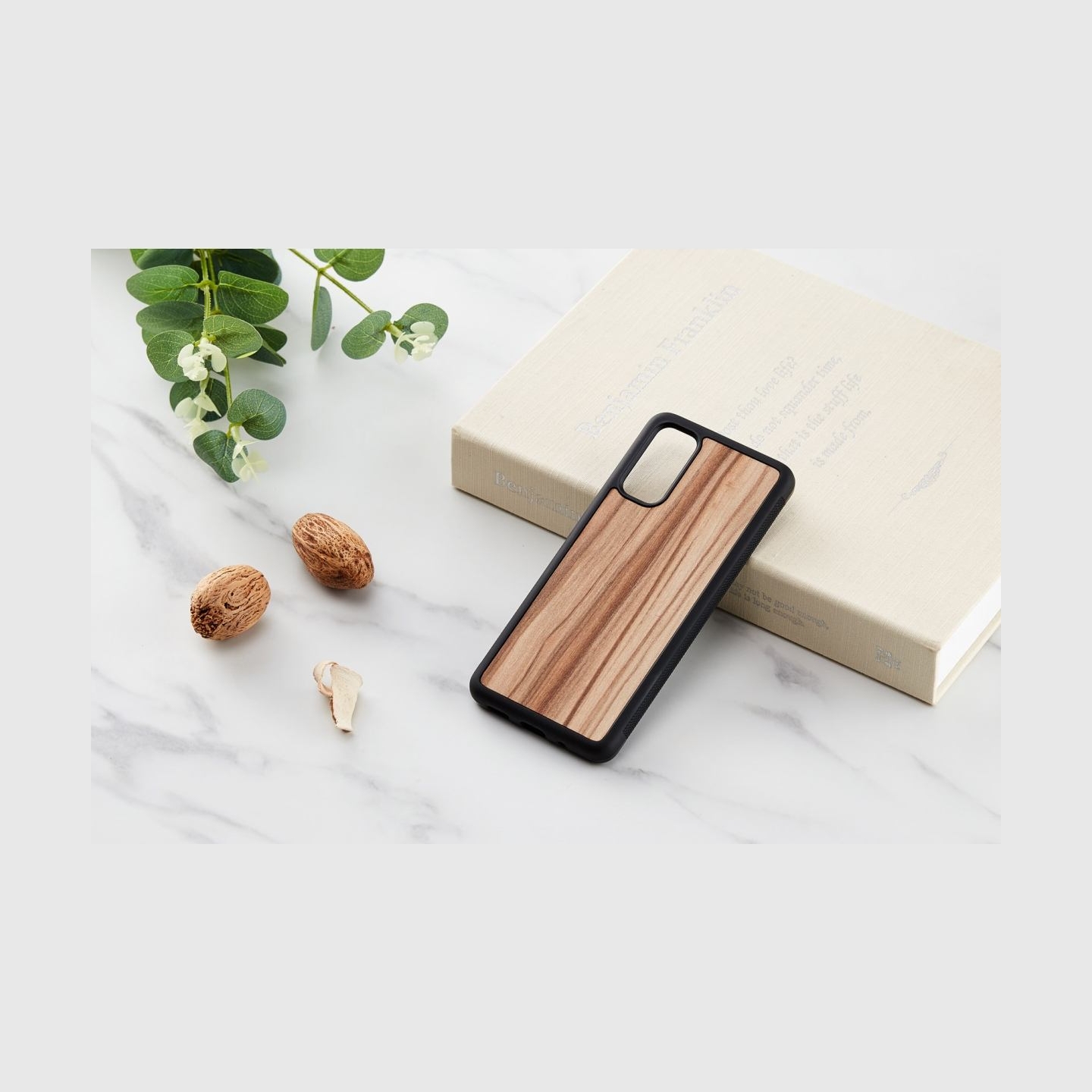 Man&Wood case for Galaxy S20 cappuccino black