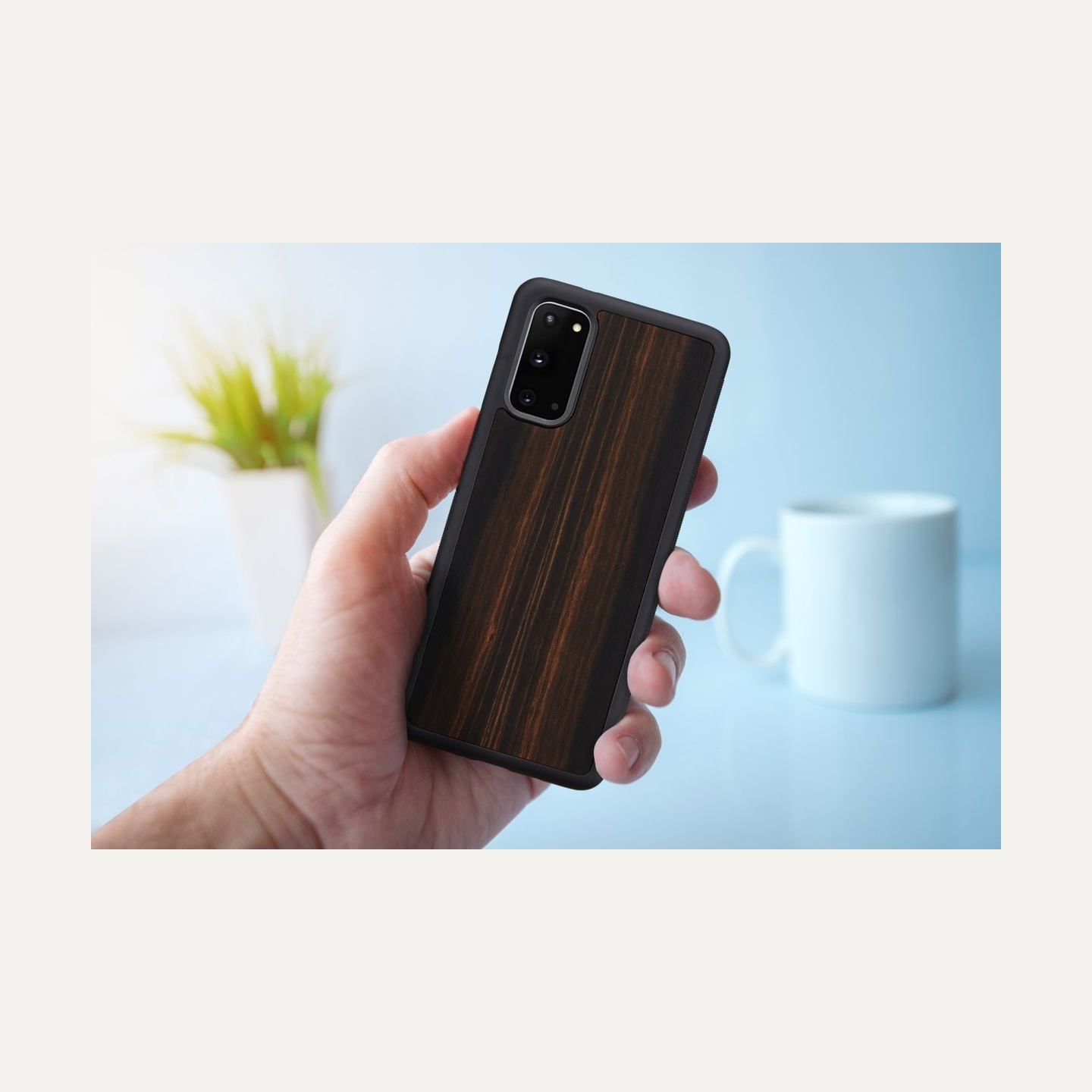 Man&Wood case for Galaxy S20 ebony black
