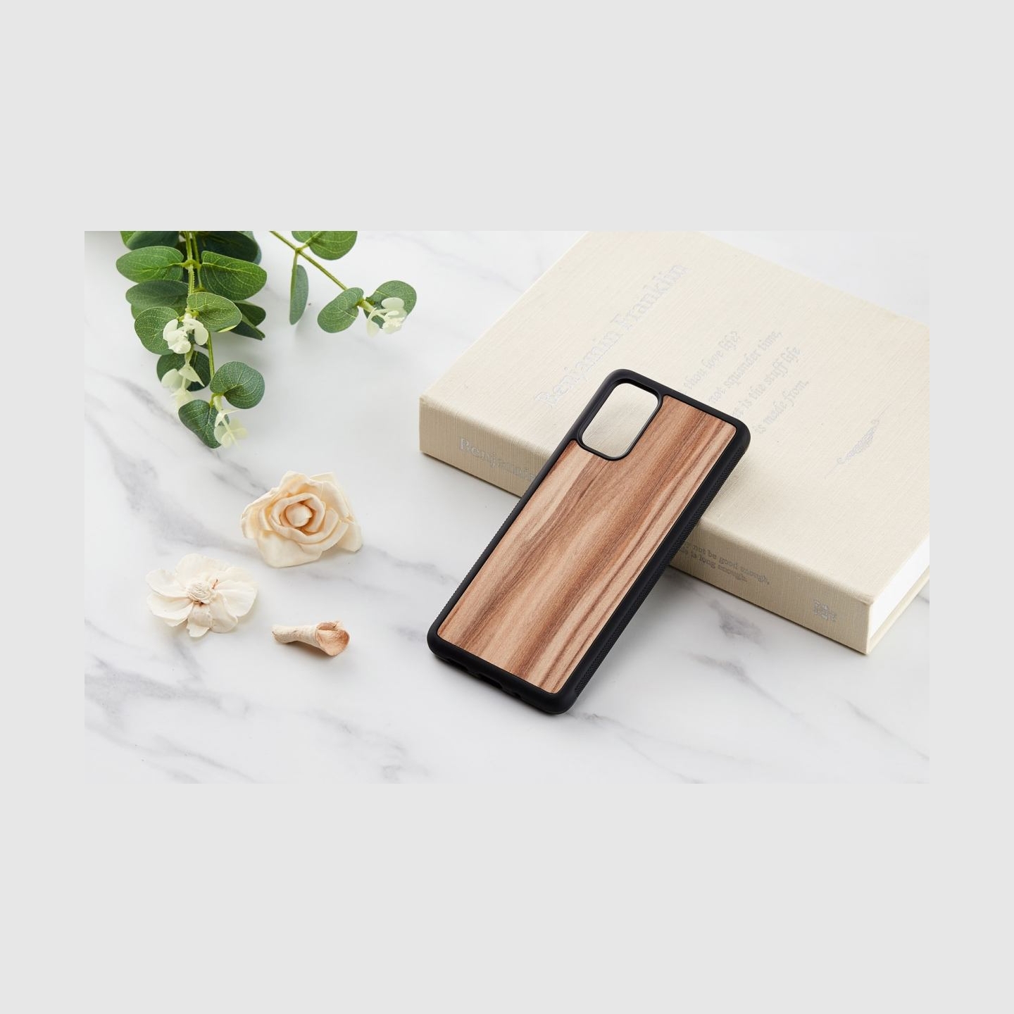 Man&Wood case for Galaxy S20+ cappuccino black