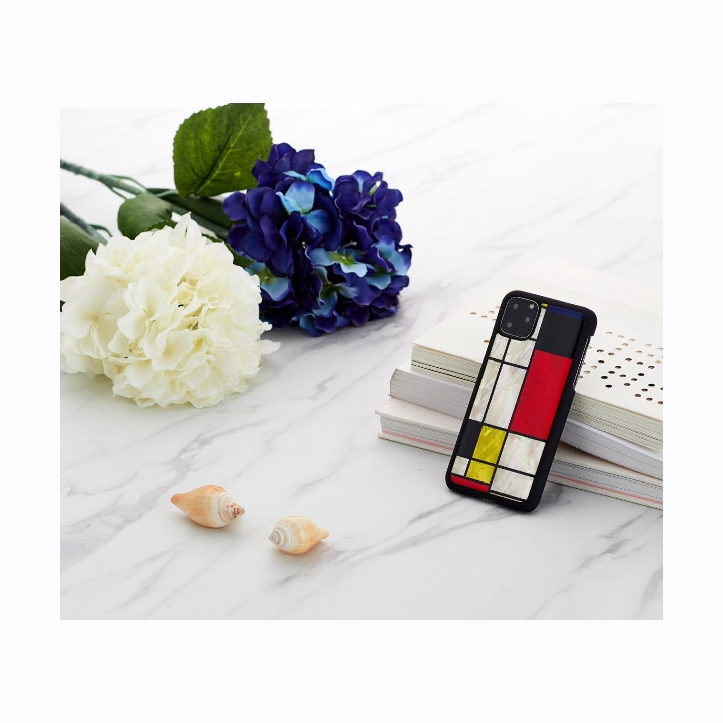 Ikins SmartPhone case iPhone 11 Pro Max mondrian black