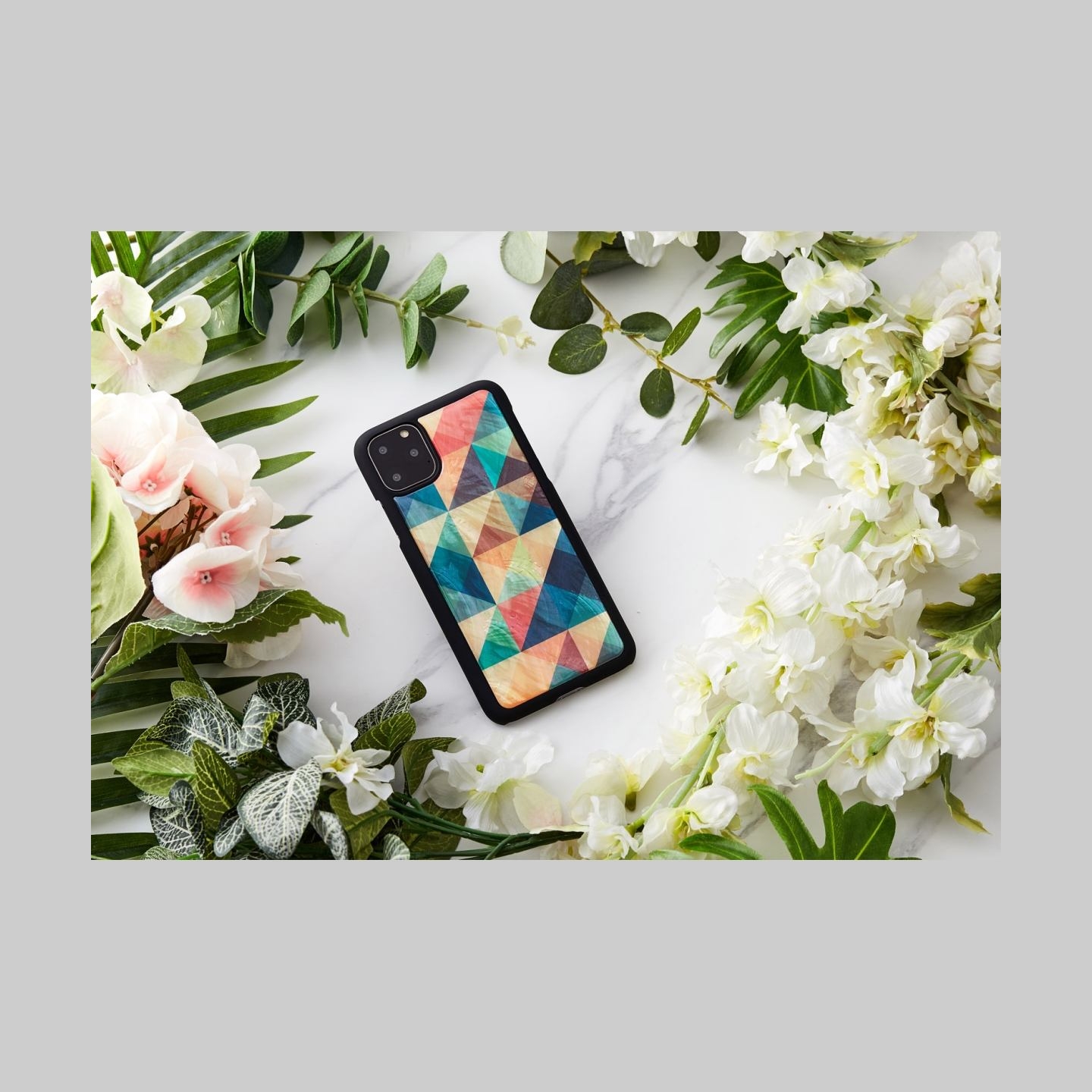 Ikins SmartPhone case iPhone 11 Pro Max mosaic black