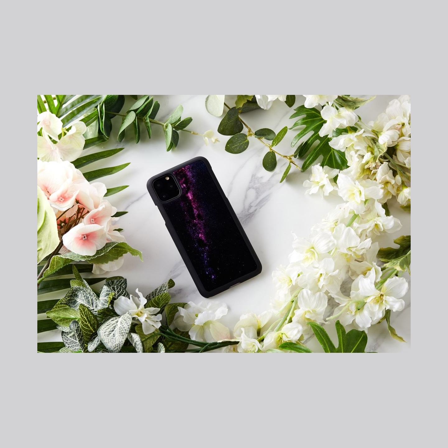 Ikins SmartPhone case iPhone 11 Pro Max milky way black