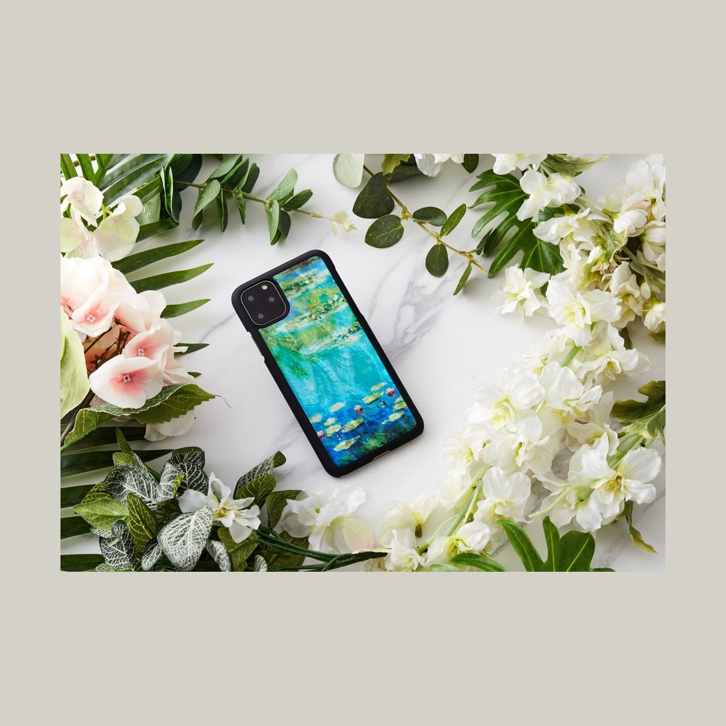 Ikins SmartPhone case iPhone 11 Pro Max water lilies black